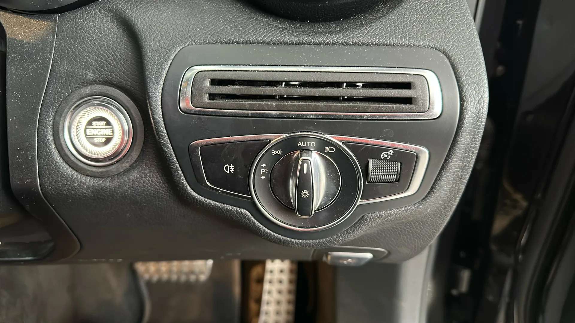 2019 MERCEDES-BENZ C CLASS 2019 MERCEDES-BENZ C CLASS