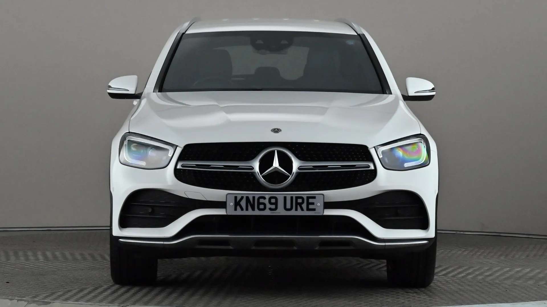 A 2019 MERCEDES-BENZ GLC GLC 220d 4Matic AMG Line Premium 9G-Tronic A 2019 MERCEDES-BENZ GLC GLC 220d 4Matic AMG Line Premium 9G-Tronic