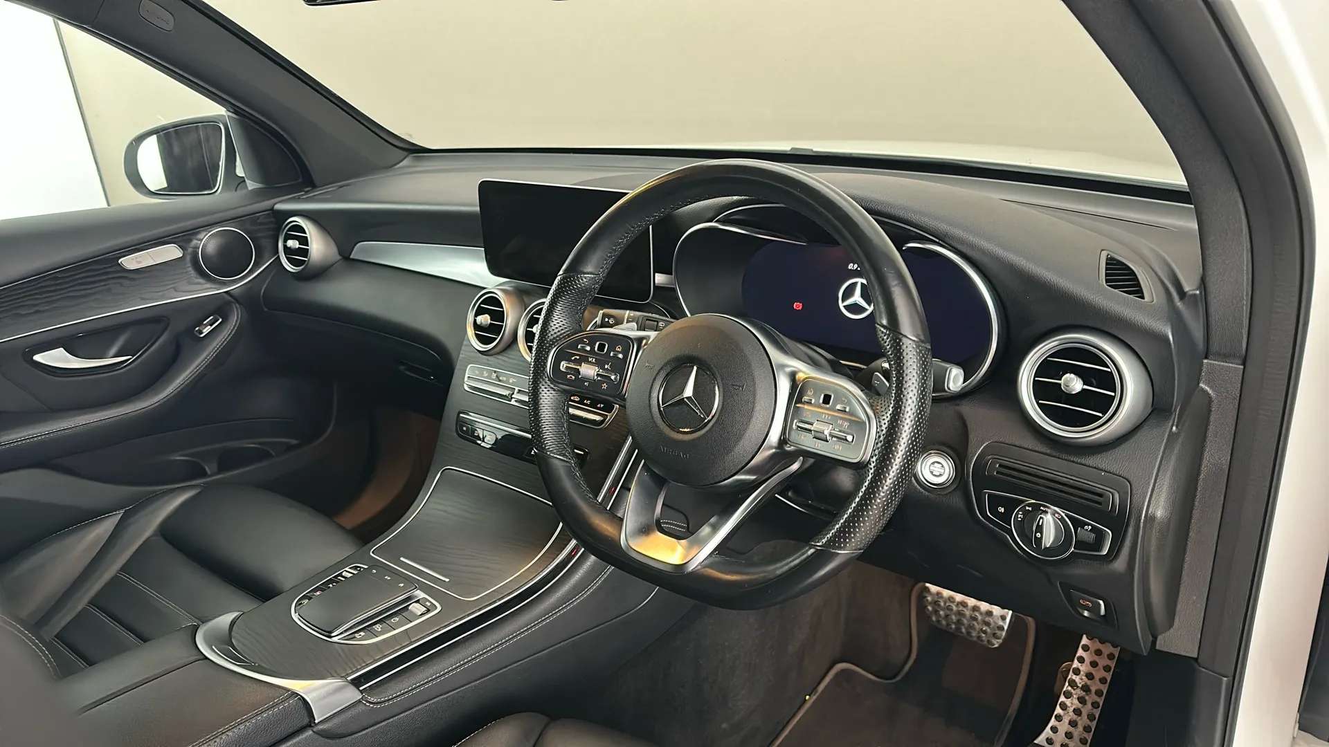 2019 MERCEDES-BENZ GLC 2019 MERCEDES-BENZ GLC