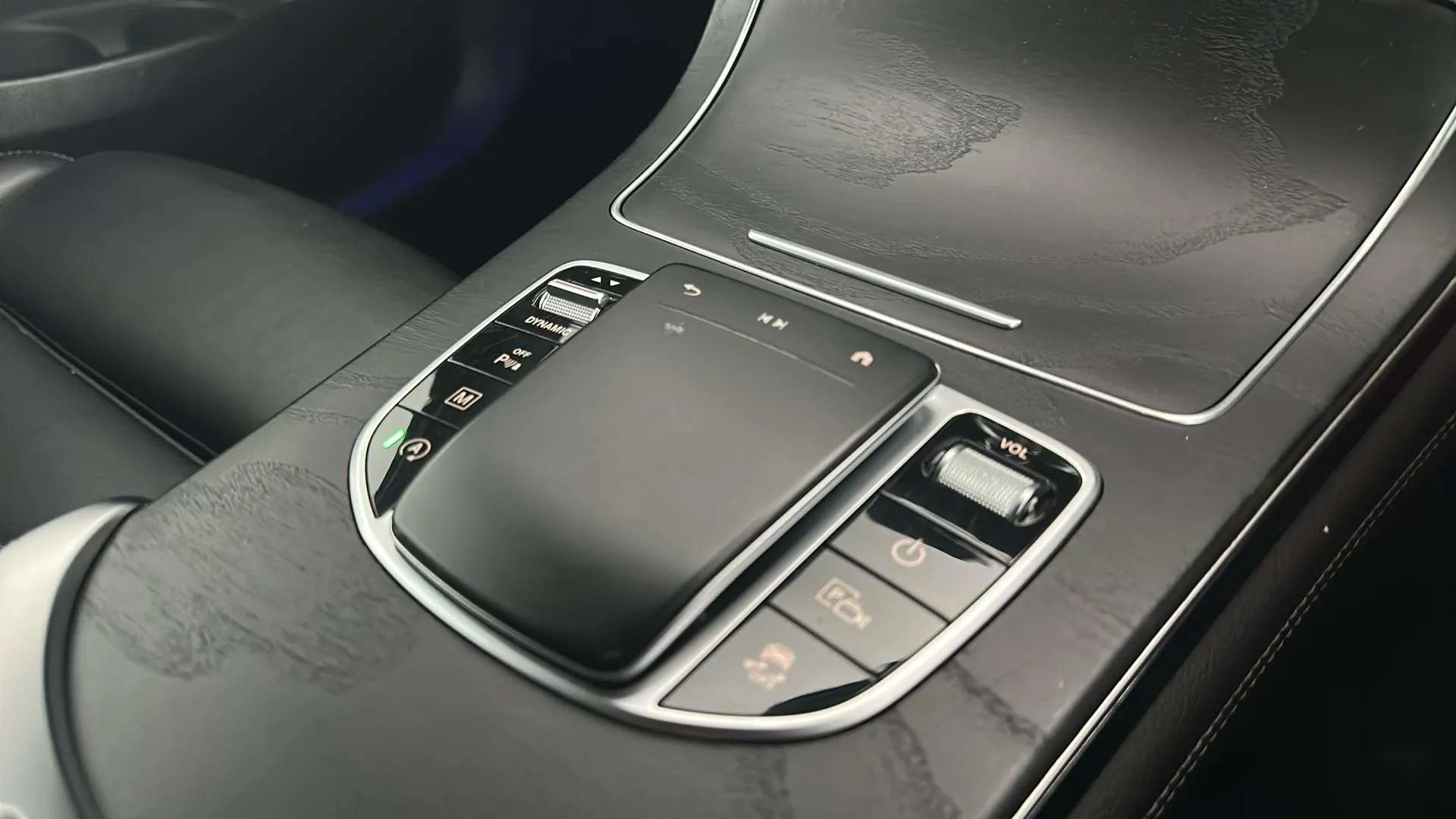 2020 MERCEDES-BENZ GLC 2020 MERCEDES-BENZ GLC