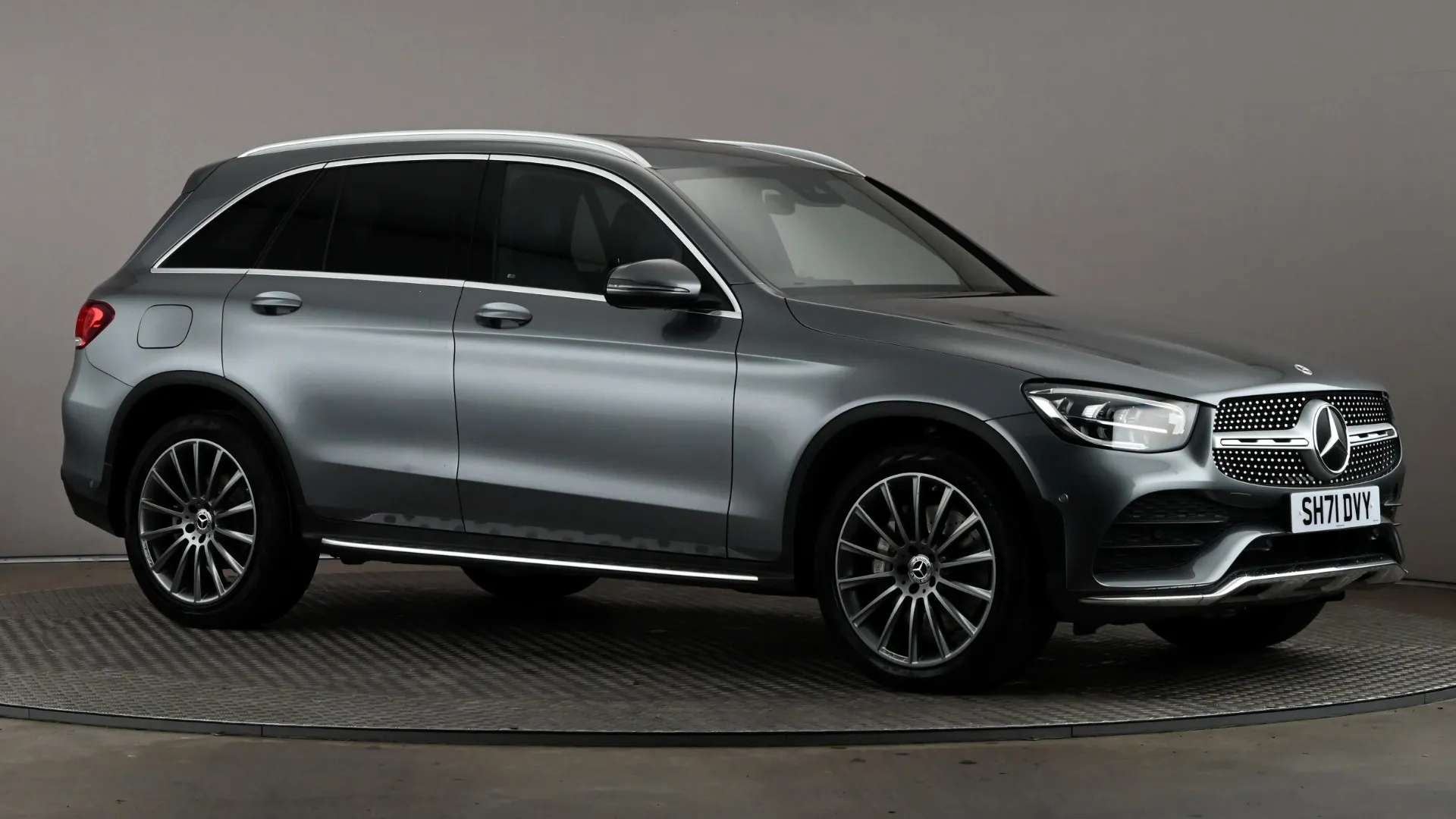 A 2022 MERCEDES-BENZ GLC GLC 220d 4Matic AMG Line Premium 9G-Tronic A 2022 MERCEDES-BENZ GLC GLC 220d 4Matic AMG Line Premium 9G-Tronic