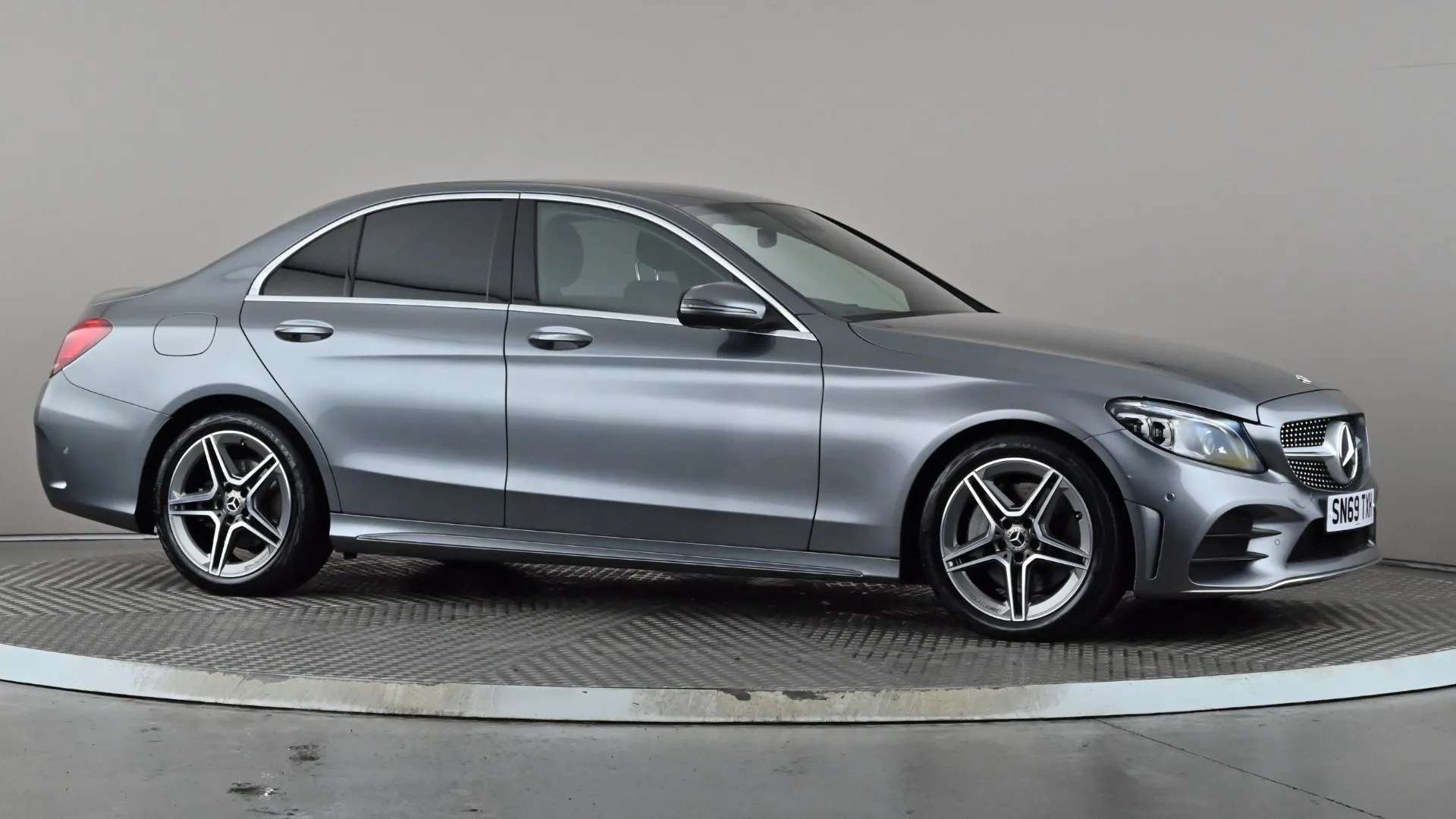 A 2019 MERCEDES-BENZ C CLASS C300d AMG Line Edition Premium 9G-Tronic A 2019 MERCEDES-BENZ C CLASS C300d AMG Line Edition Premium 9G-Tronic