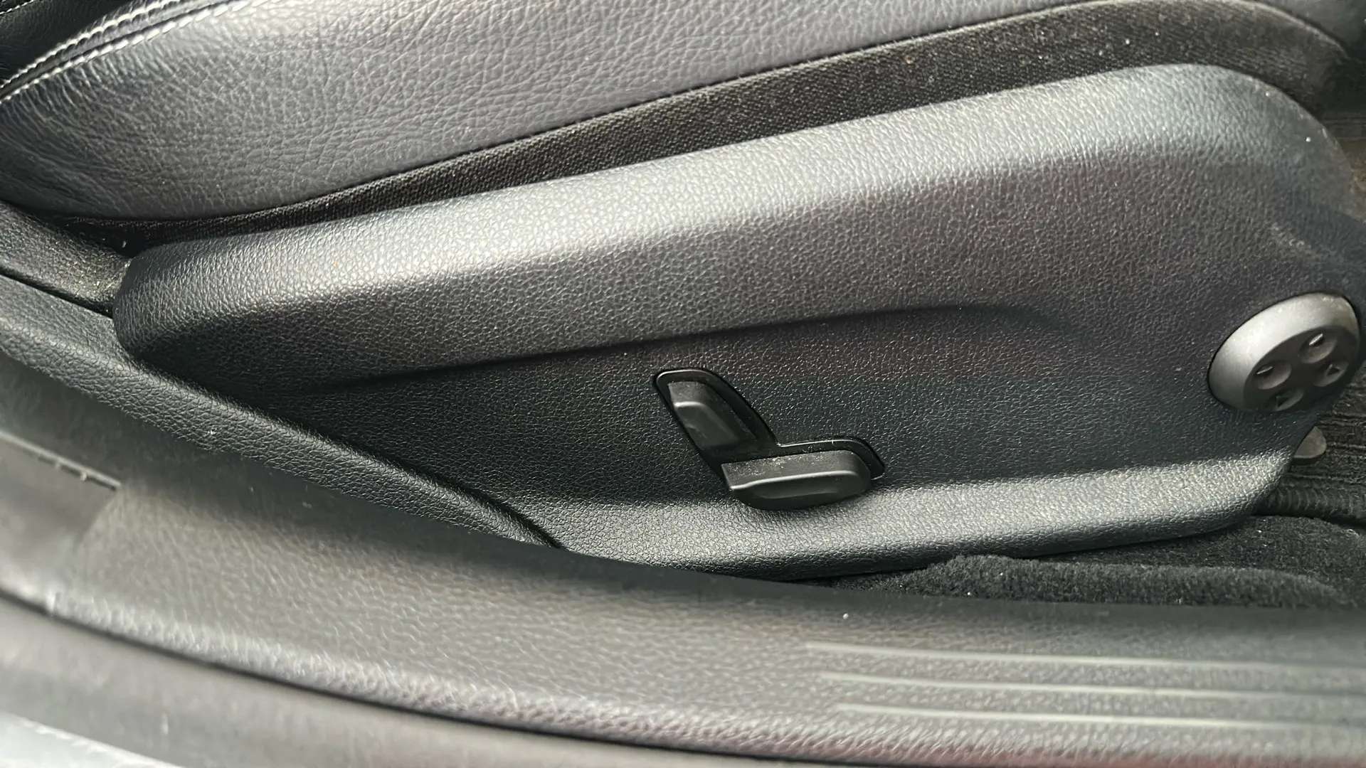 2019 MERCEDES-BENZ C CLASS 2019 MERCEDES-BENZ C CLASS