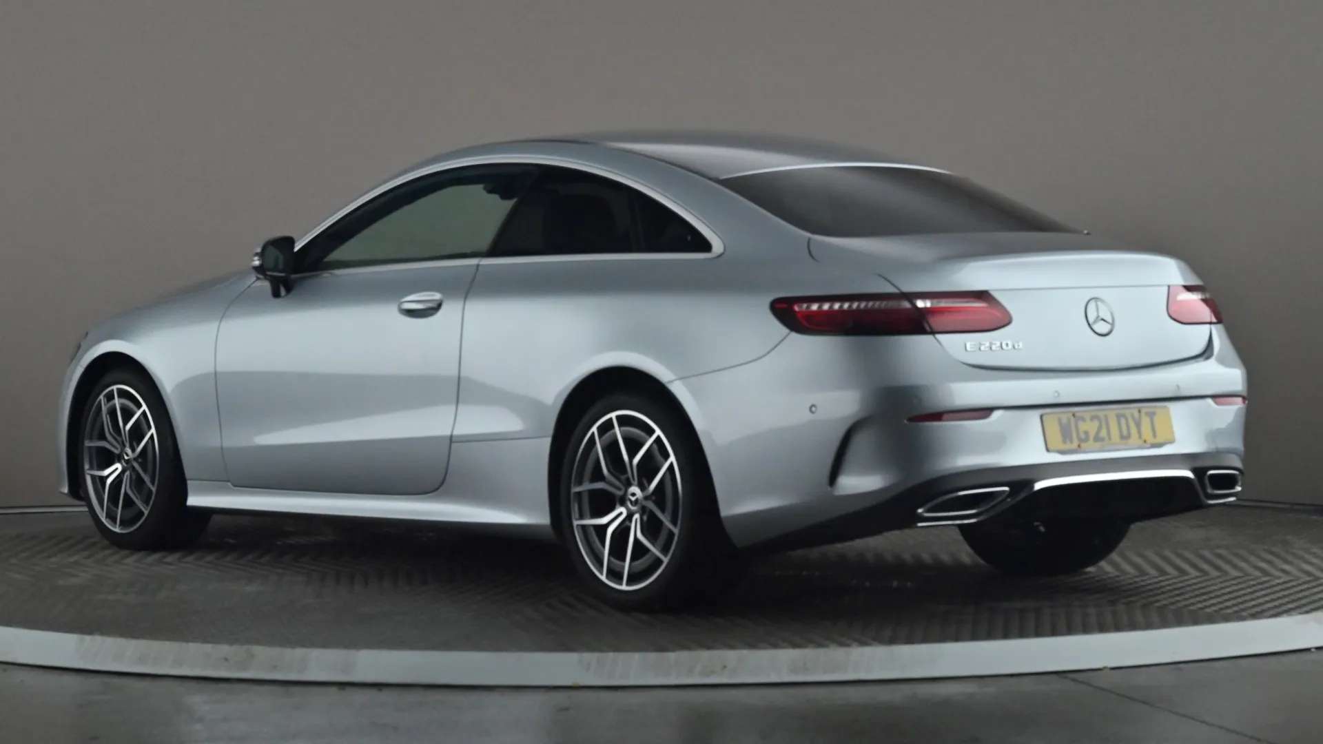 A 2021 MERCEDES-BENZ E CLASS E220d AMG Line Premium 9G-Tronic A 2021 MERCEDES-BENZ E CLASS E220d AMG Line Premium 9G-Tronic