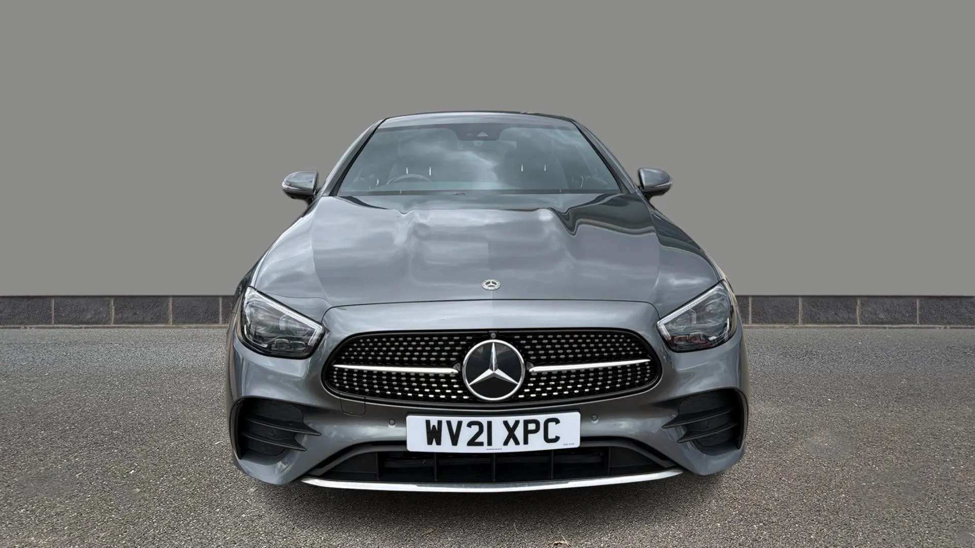 A 2021 MERCEDES-BENZ E CLASS E220d AMG Line Premium 9G-Tronic A 2021 MERCEDES-BENZ E CLASS E220d AMG Line Premium 9G-Tronic