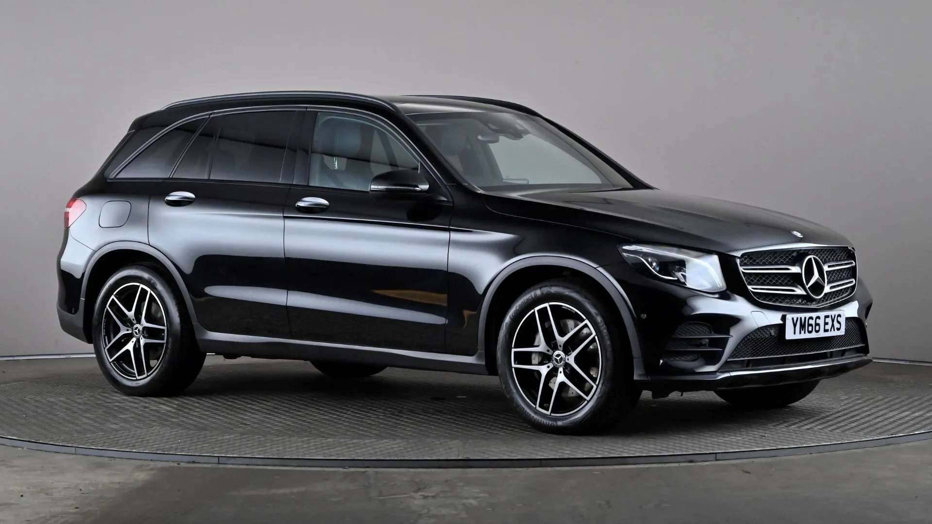 A 2016 MERCEDES-BENZ GLC GLC 220d 4Matic AMG Line Premium 9G-Tronic A 2016 MERCEDES-BENZ GLC GLC 220d 4Matic AMG Line Premium 9G-Tronic