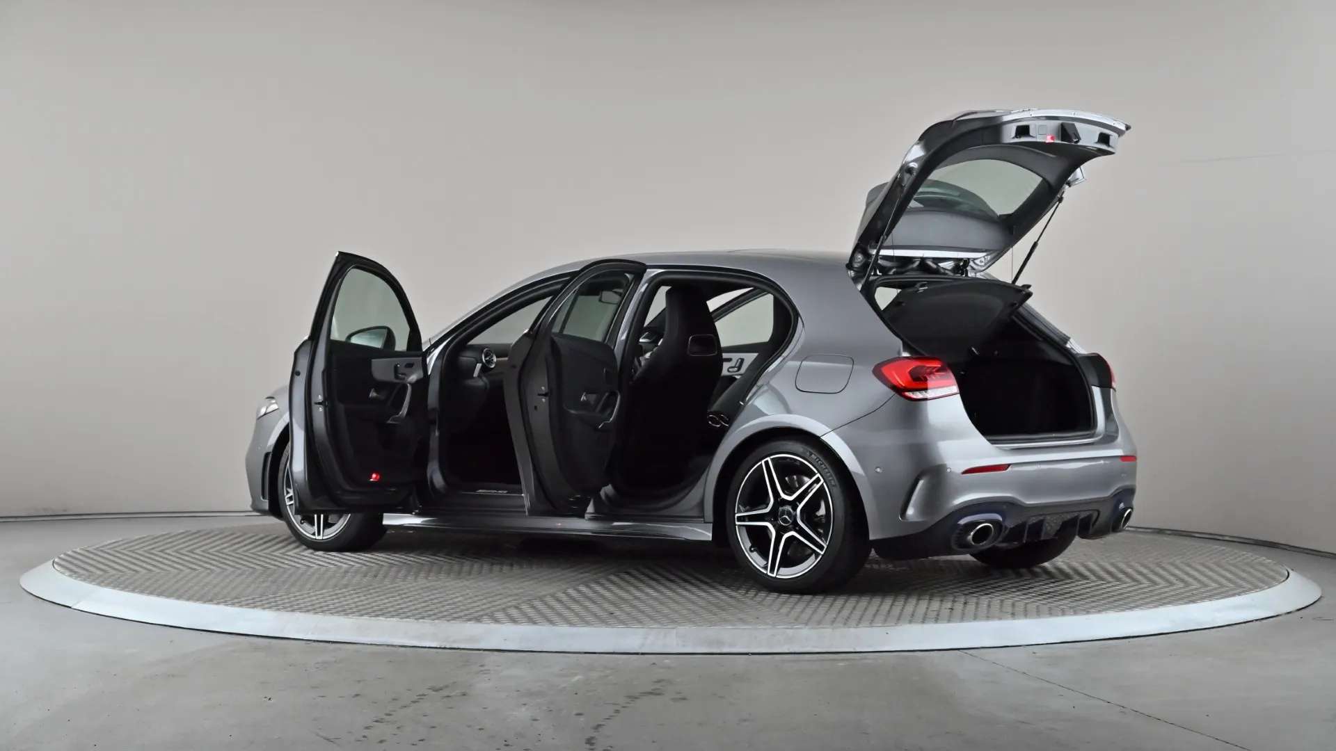 2019 MERCEDES-BENZ A CLASS 2019 MERCEDES-BENZ A CLASS