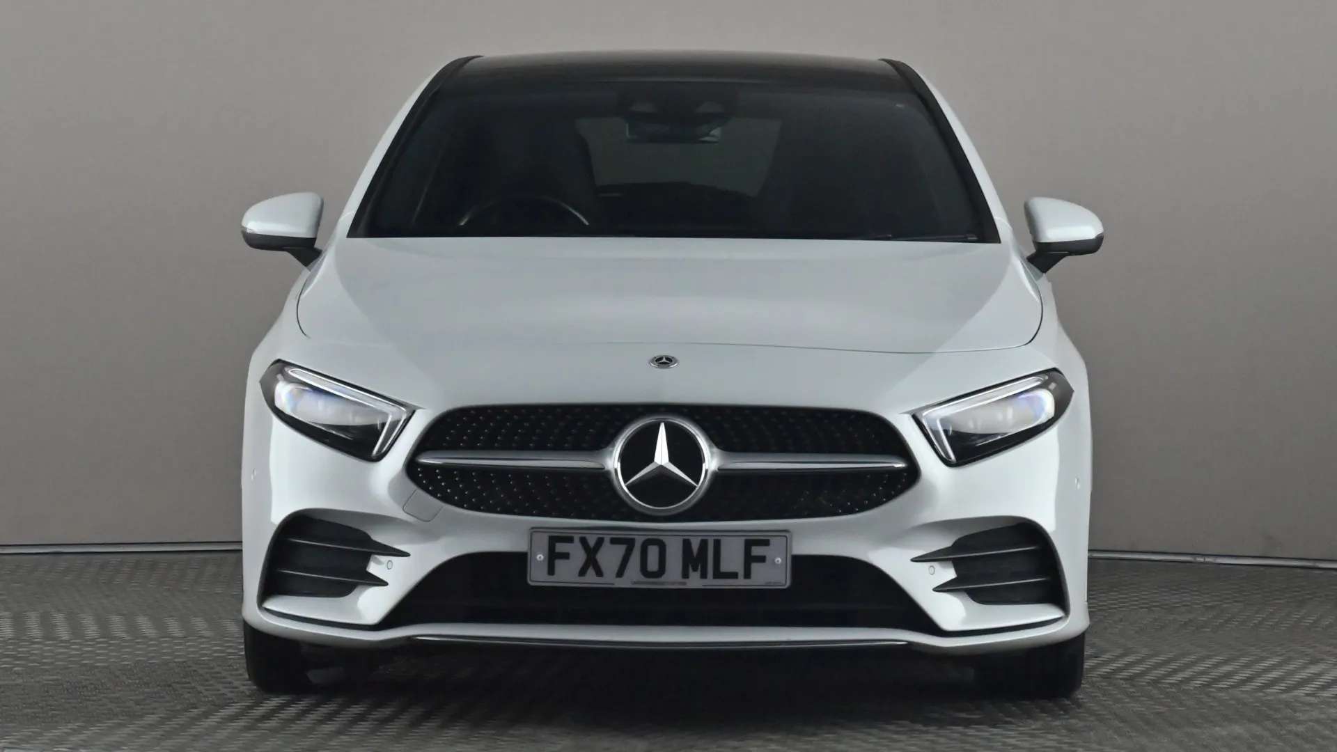 A 2020 MERCEDES-BENZ A CLASS A250 AMG Line Premium Plus Auto A 2020 MERCEDES-BENZ A CLASS A250 AMG Line Premium Plus Auto