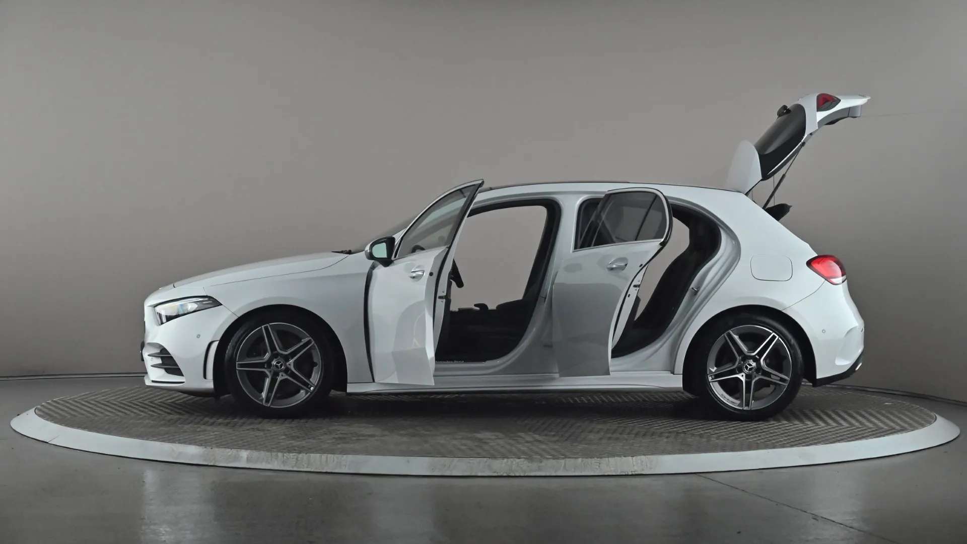 2020 MERCEDES-BENZ A CLASS 2020 MERCEDES-BENZ A CLASS