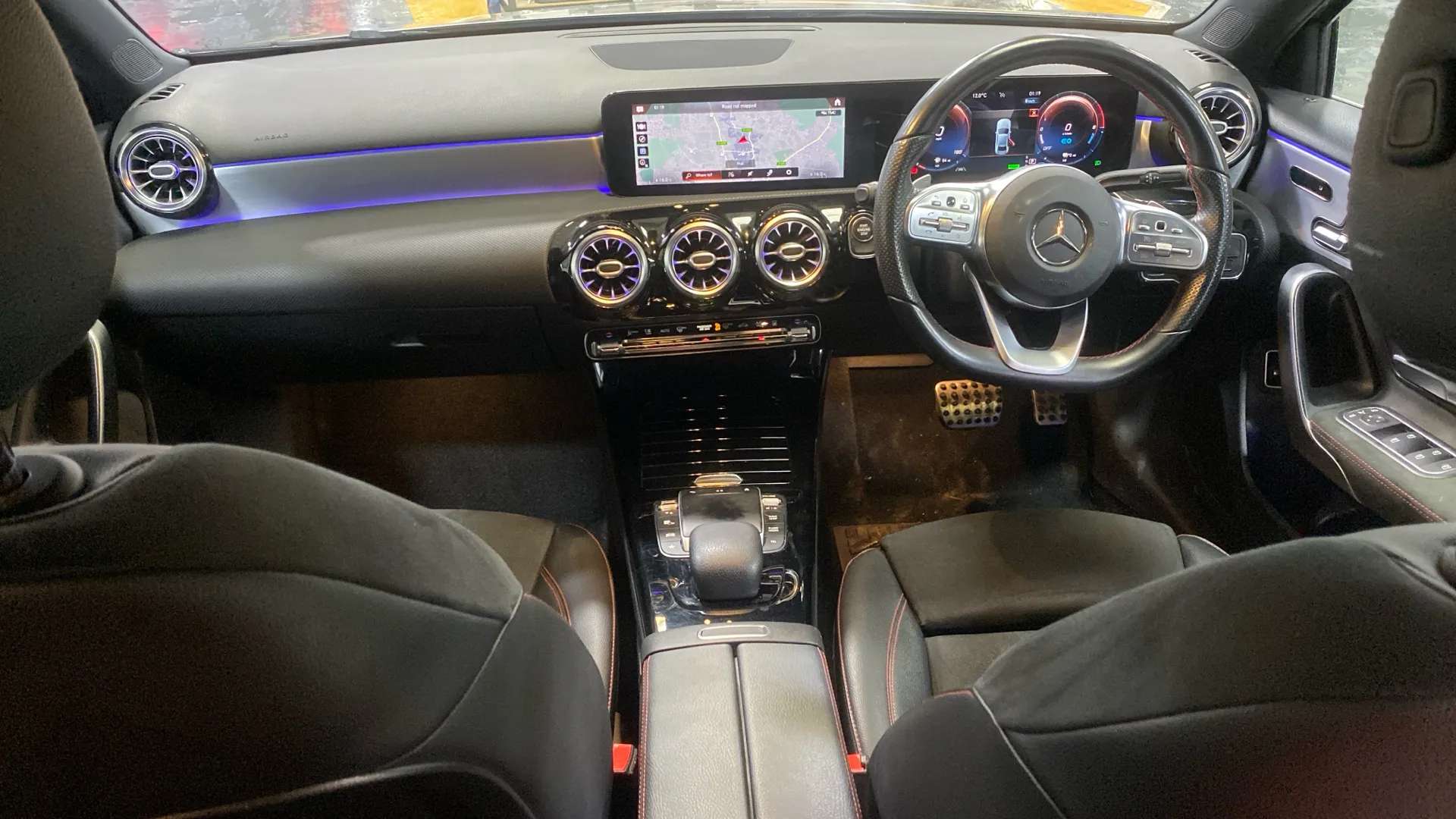 A 2020 MERCEDES-BENZ A CLASS A250e AMG Line Premium Plus Auto A 2020 MERCEDES-BENZ A CLASS A250e AMG Line Premium Plus Auto