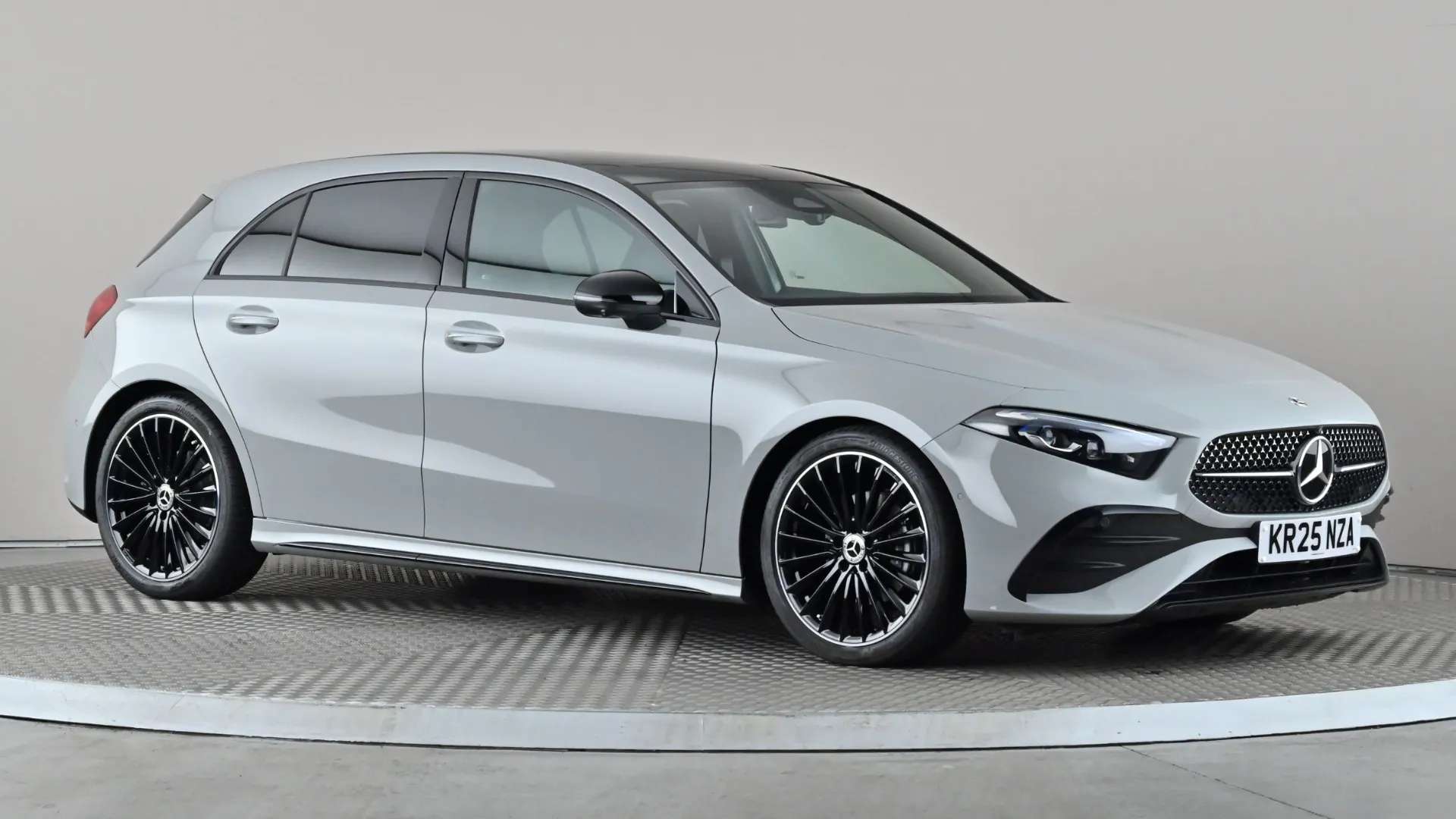 A 2025 MERCEDES-BENZ A CLASS A200 AMG Line Premium Plus Auto A 2025 MERCEDES-BENZ A CLASS A200 AMG Line Premium Plus Auto