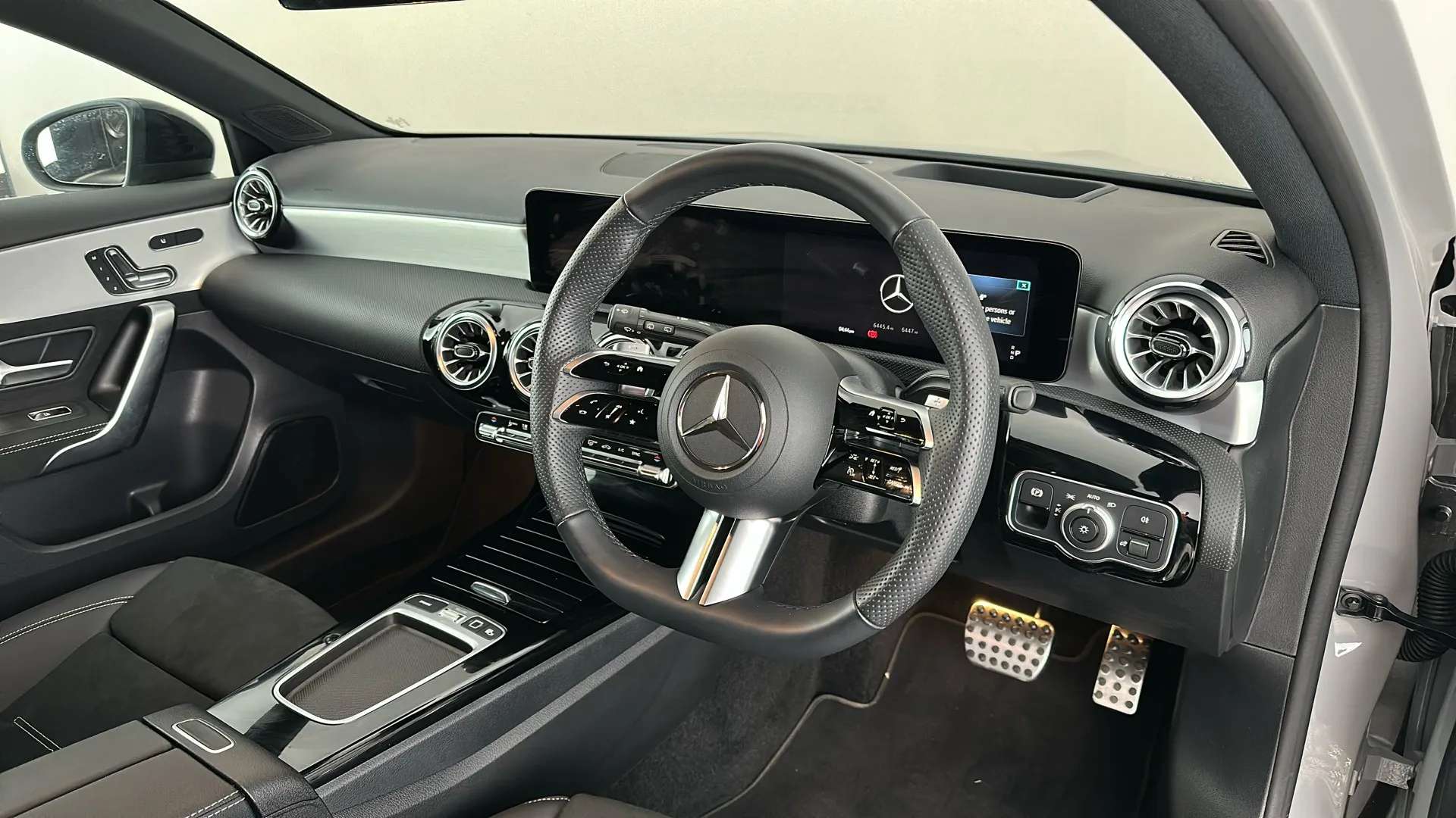 2025 MERCEDES-BENZ A CLASS 2025 MERCEDES-BENZ A CLASS