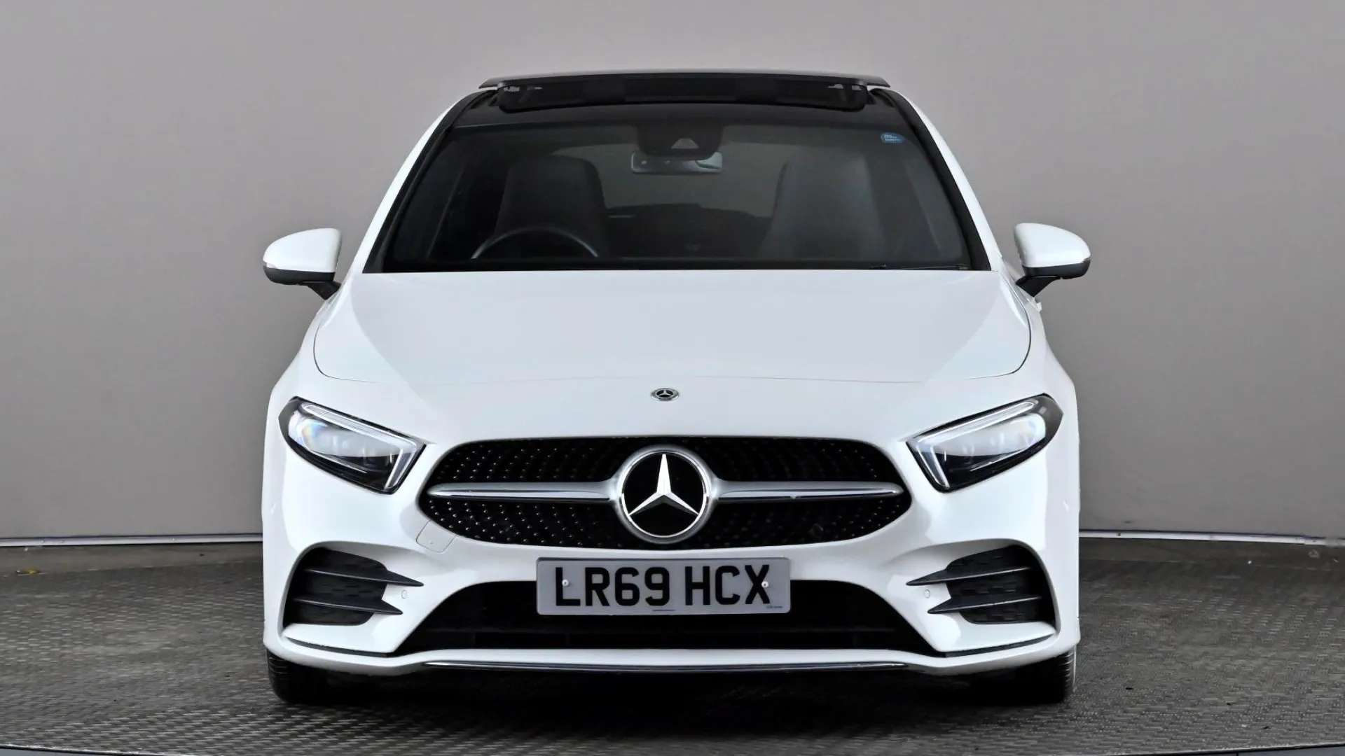A 2019 MERCEDES-BENZ A CLASS A200d AMG Line Premium Plus Auto A 2019 MERCEDES-BENZ A CLASS A200d AMG Line Premium Plus Auto