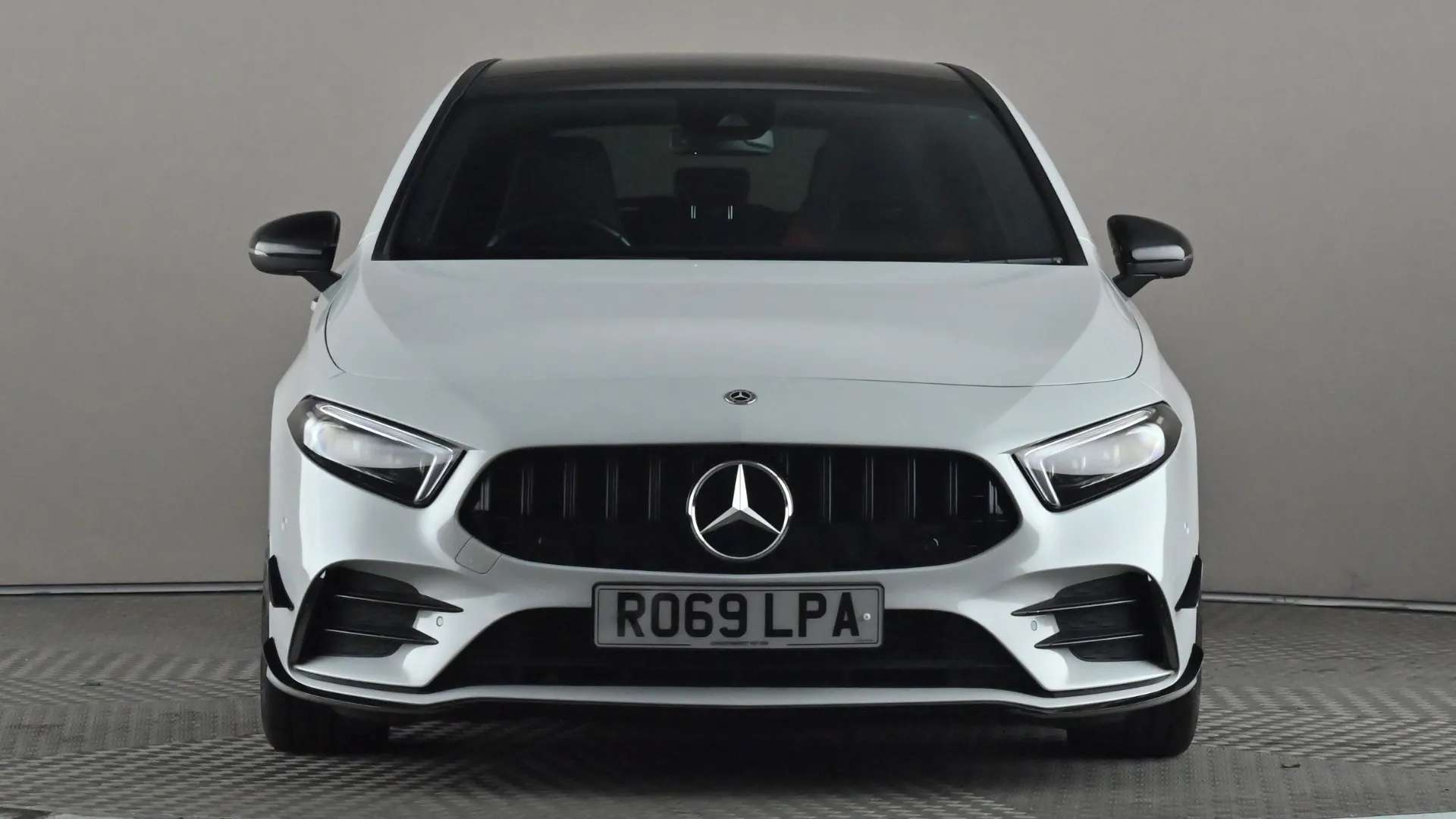 A 2019 MERCEDES-BENZ A CLASS A35 4Matic Premium Plus Auto A 2019 MERCEDES-BENZ A CLASS A35 4Matic Premium Plus Auto