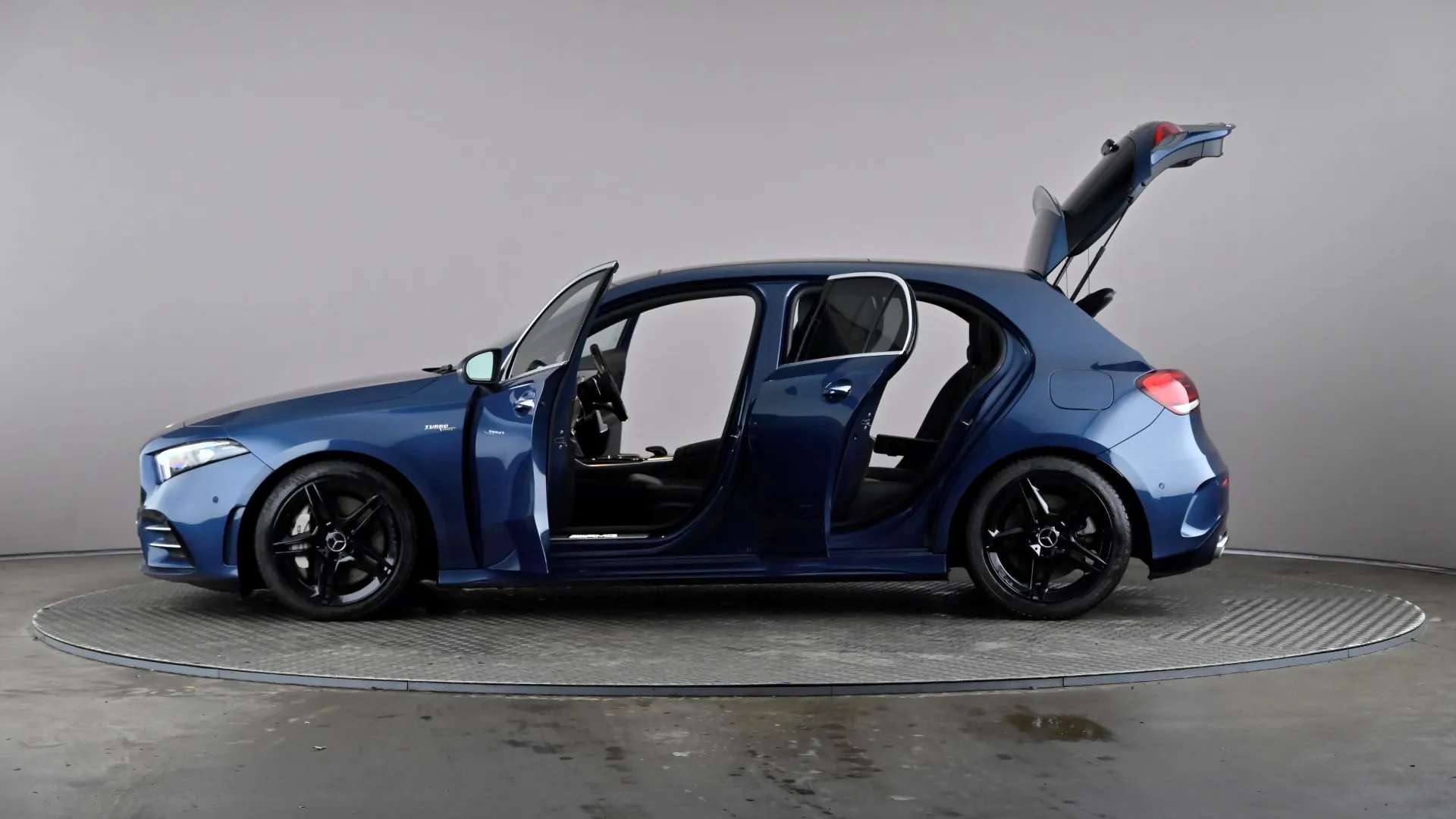 2019 MERCEDES-BENZ A CLASS 2019 MERCEDES-BENZ A CLASS