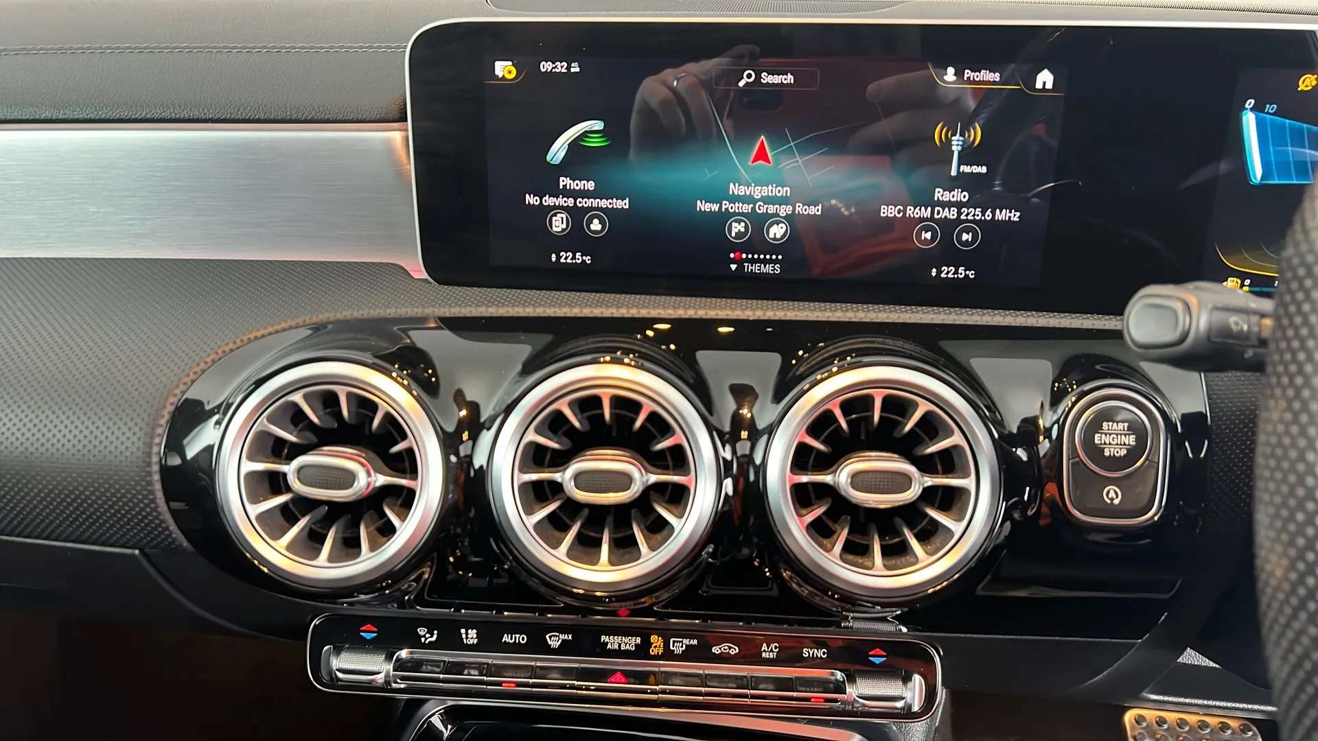 2019 MERCEDES-BENZ A CLASS 2019 MERCEDES-BENZ A CLASS