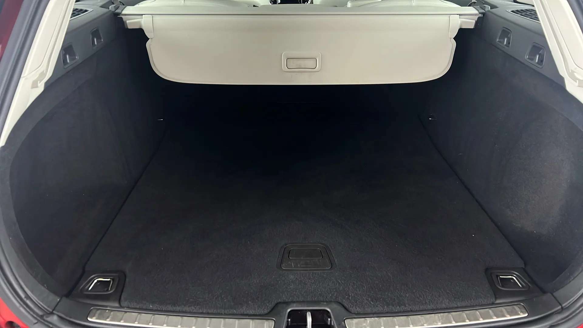 2019 VOLVO V60 2019 VOLVO V60