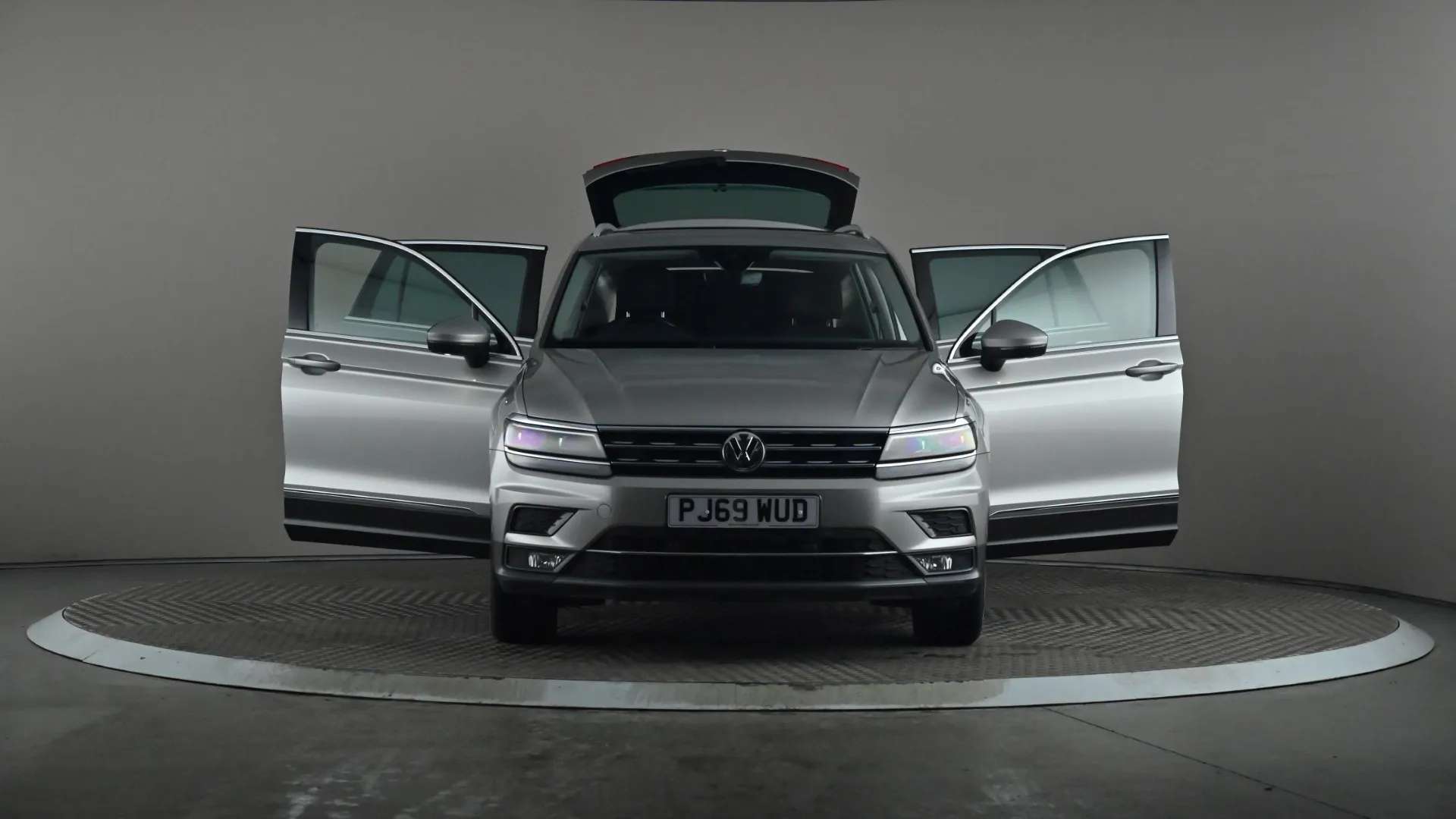 2019 VOLKSWAGEN TIGUAN 2019 VOLKSWAGEN TIGUAN