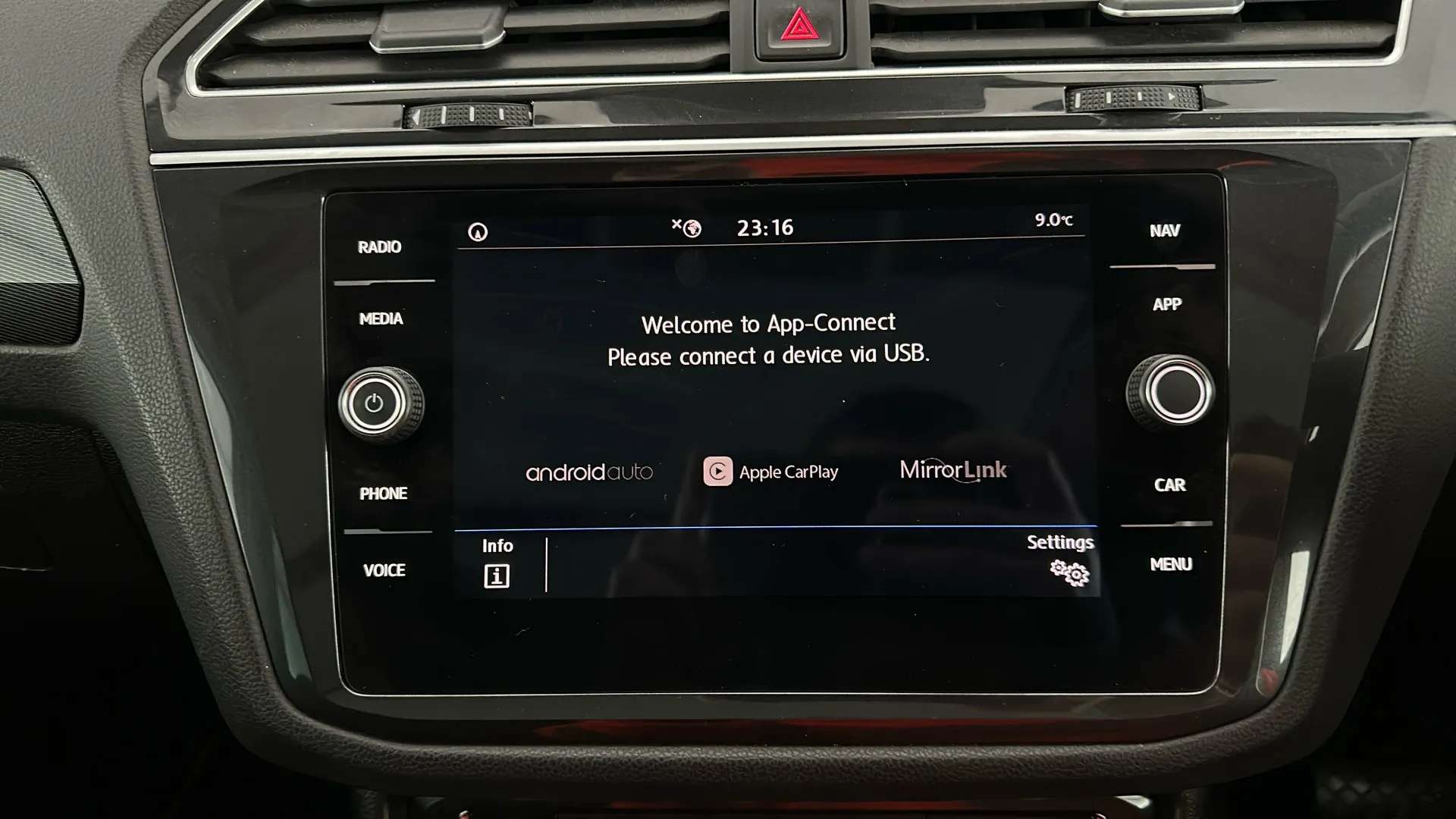 2019 VOLKSWAGEN TIGUAN 2019 VOLKSWAGEN TIGUAN