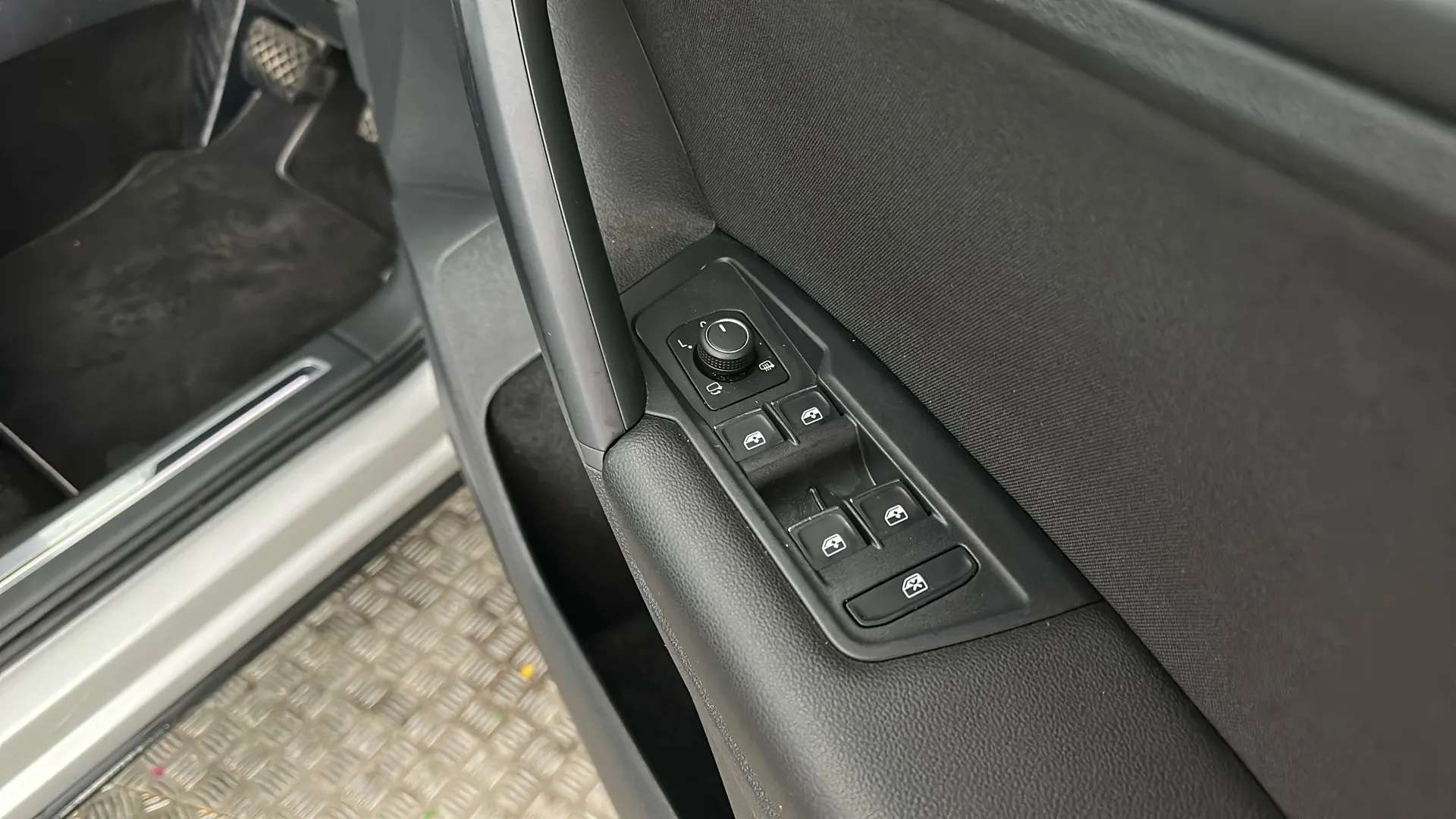 2019 VOLKSWAGEN TIGUAN 2019 VOLKSWAGEN TIGUAN