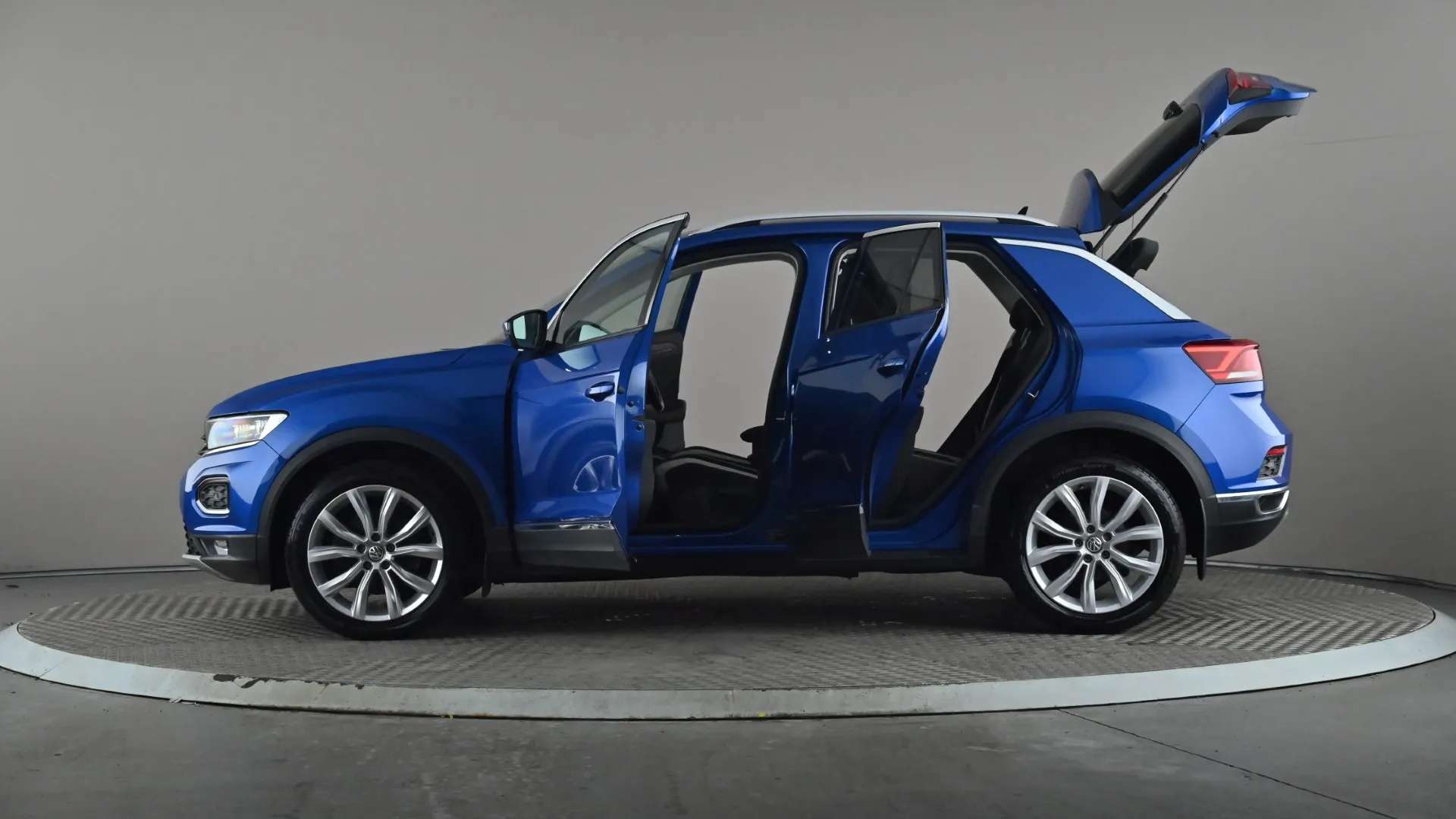 2018 VOLKSWAGEN T-ROC 2018 VOLKSWAGEN T-ROC