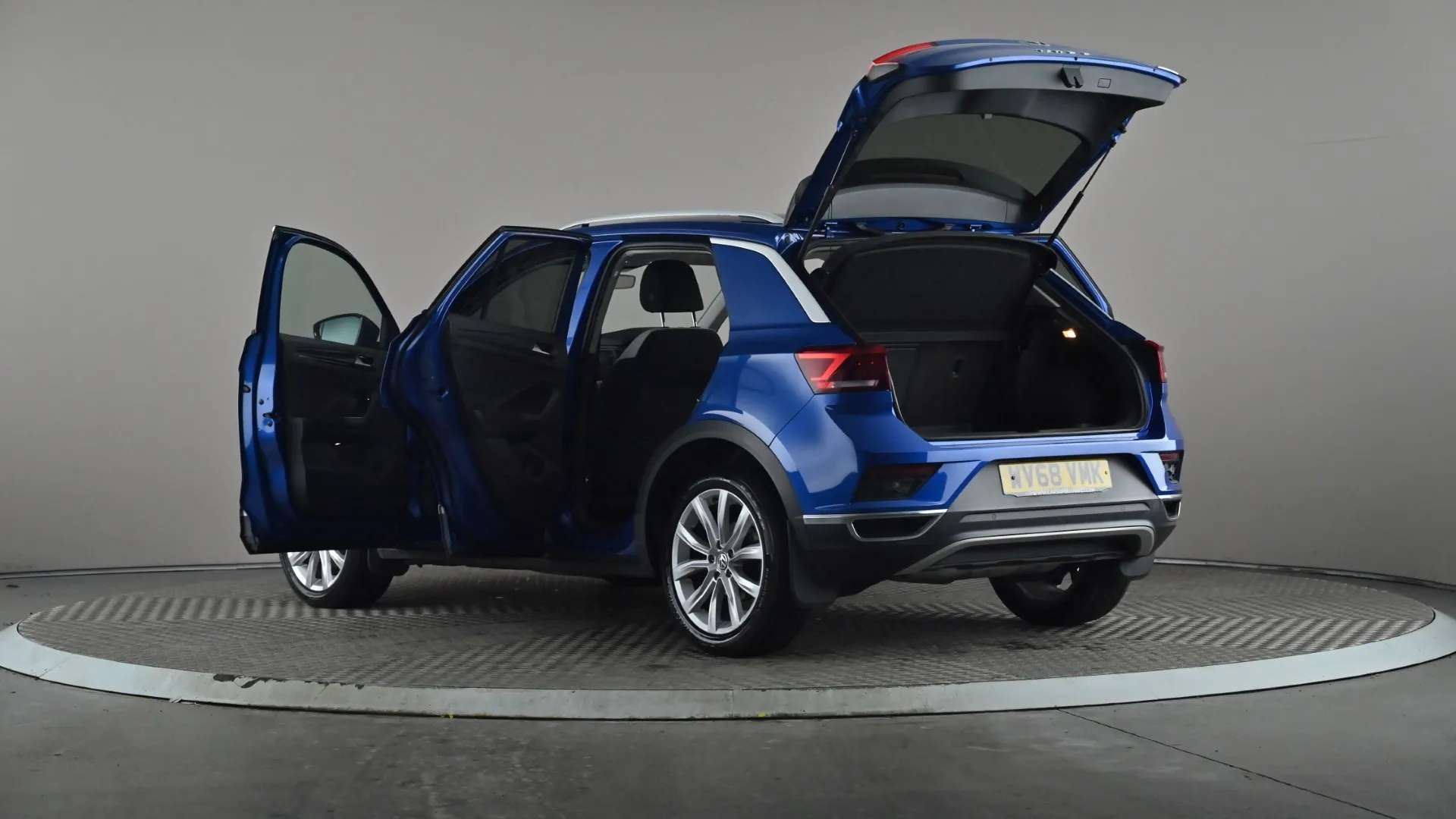 2018 VOLKSWAGEN T-ROC 2018 VOLKSWAGEN T-ROC