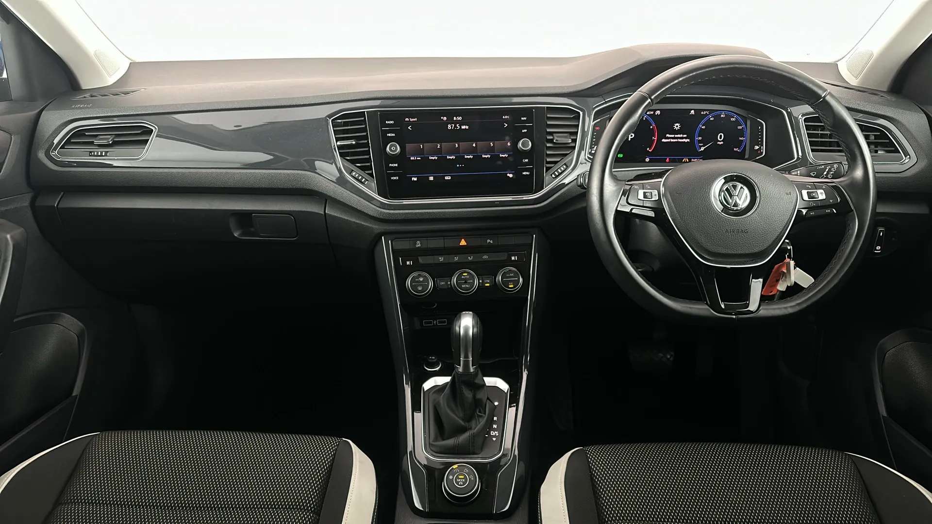 2018 VOLKSWAGEN T-ROC 2018 VOLKSWAGEN T-ROC