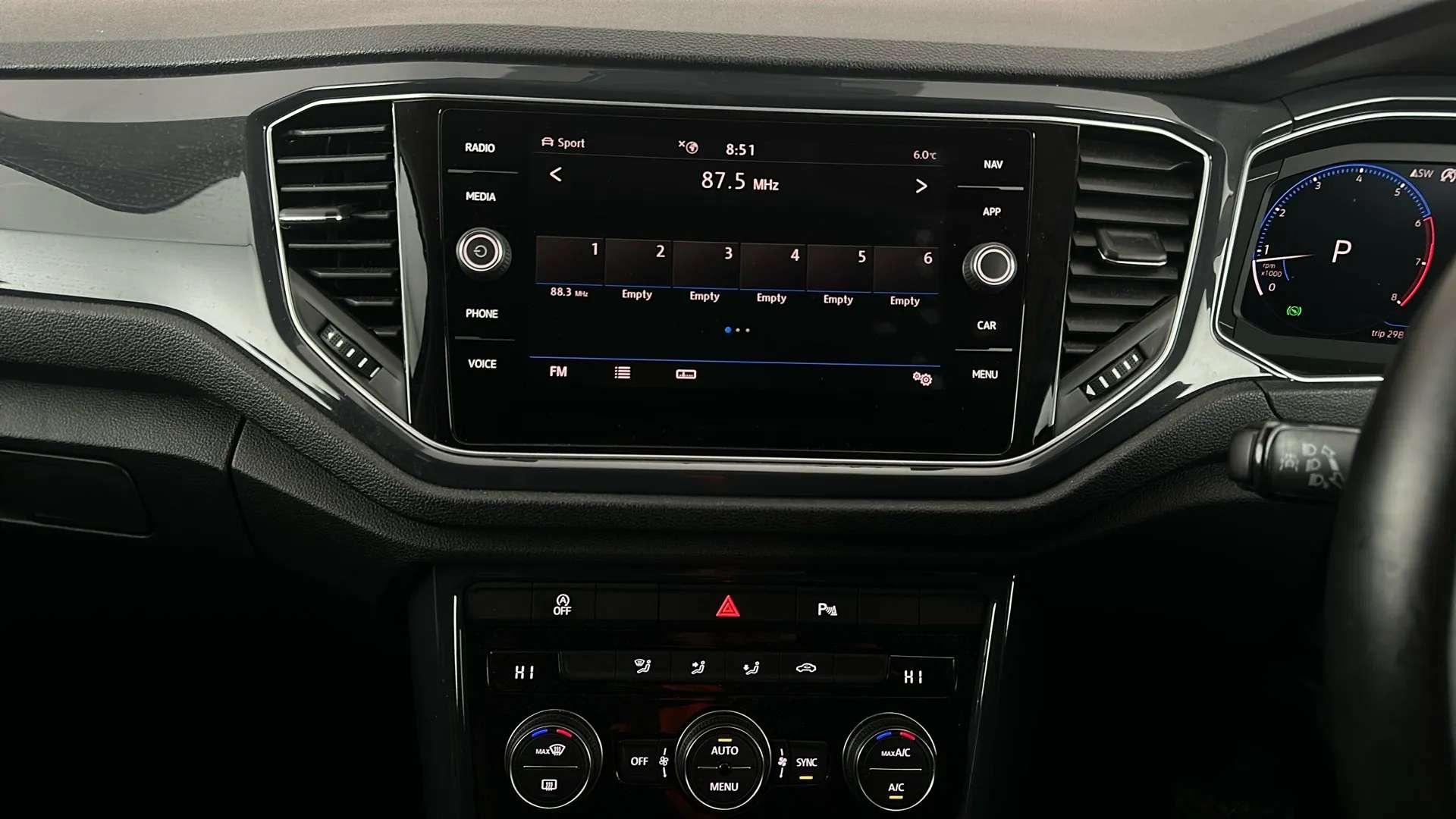 2018 VOLKSWAGEN T-ROC 2018 VOLKSWAGEN T-ROC