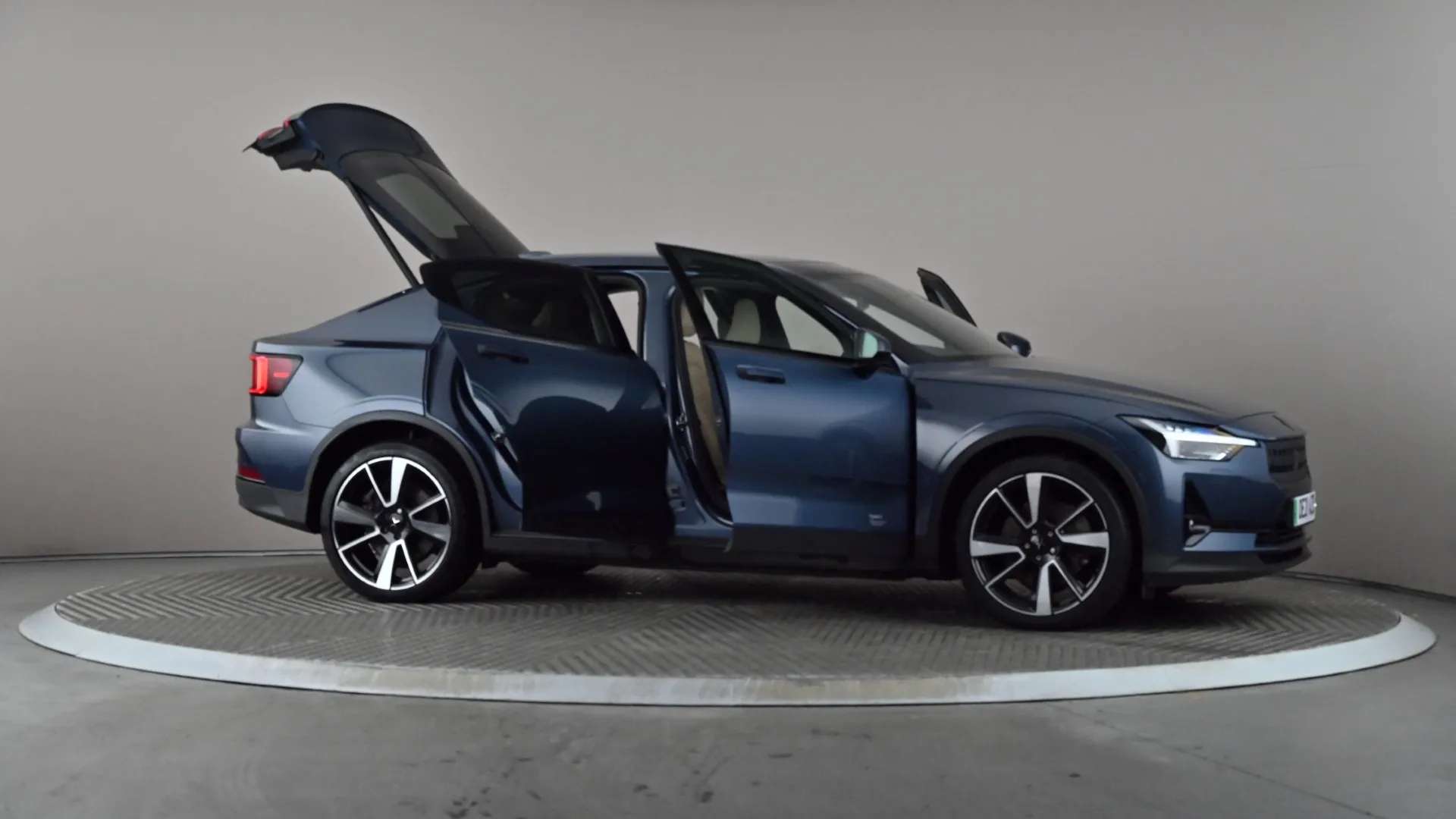 2021 POLESTAR 2 2021 POLESTAR 2