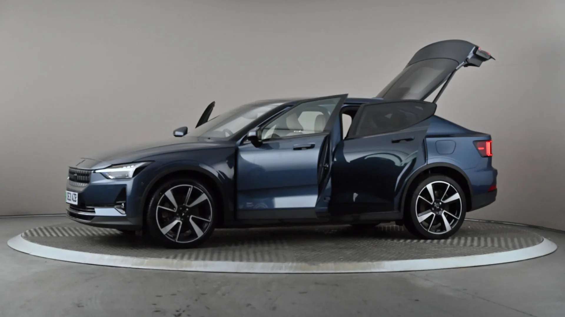 2021 POLESTAR 2 2021 POLESTAR 2