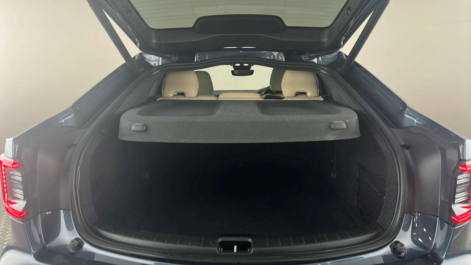 2021 POLESTAR 2 2021 POLESTAR 2