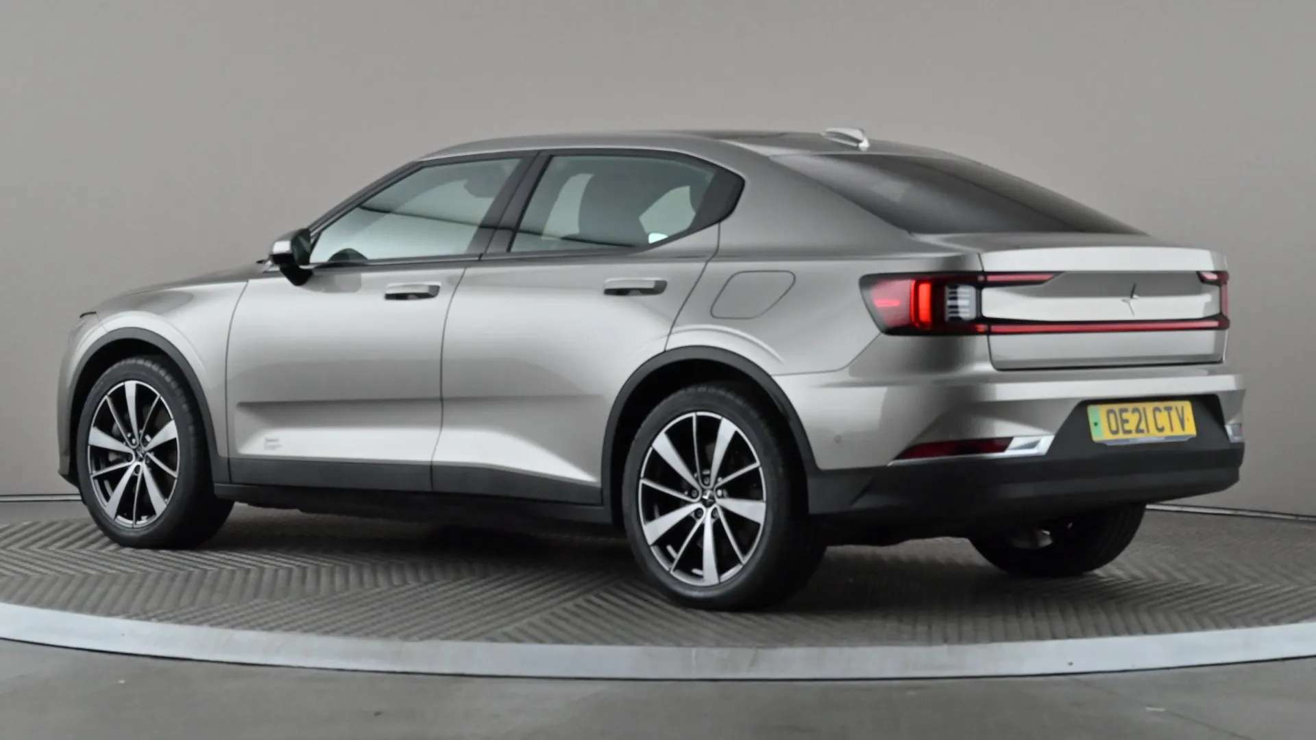 A 2021 POLESTAR 2 300kW Pilot Plus 78kWh Dual motor 4WD Auto A 2021 POLESTAR 2 300kW Pilot Plus 78kWh Dual motor 4WD Auto