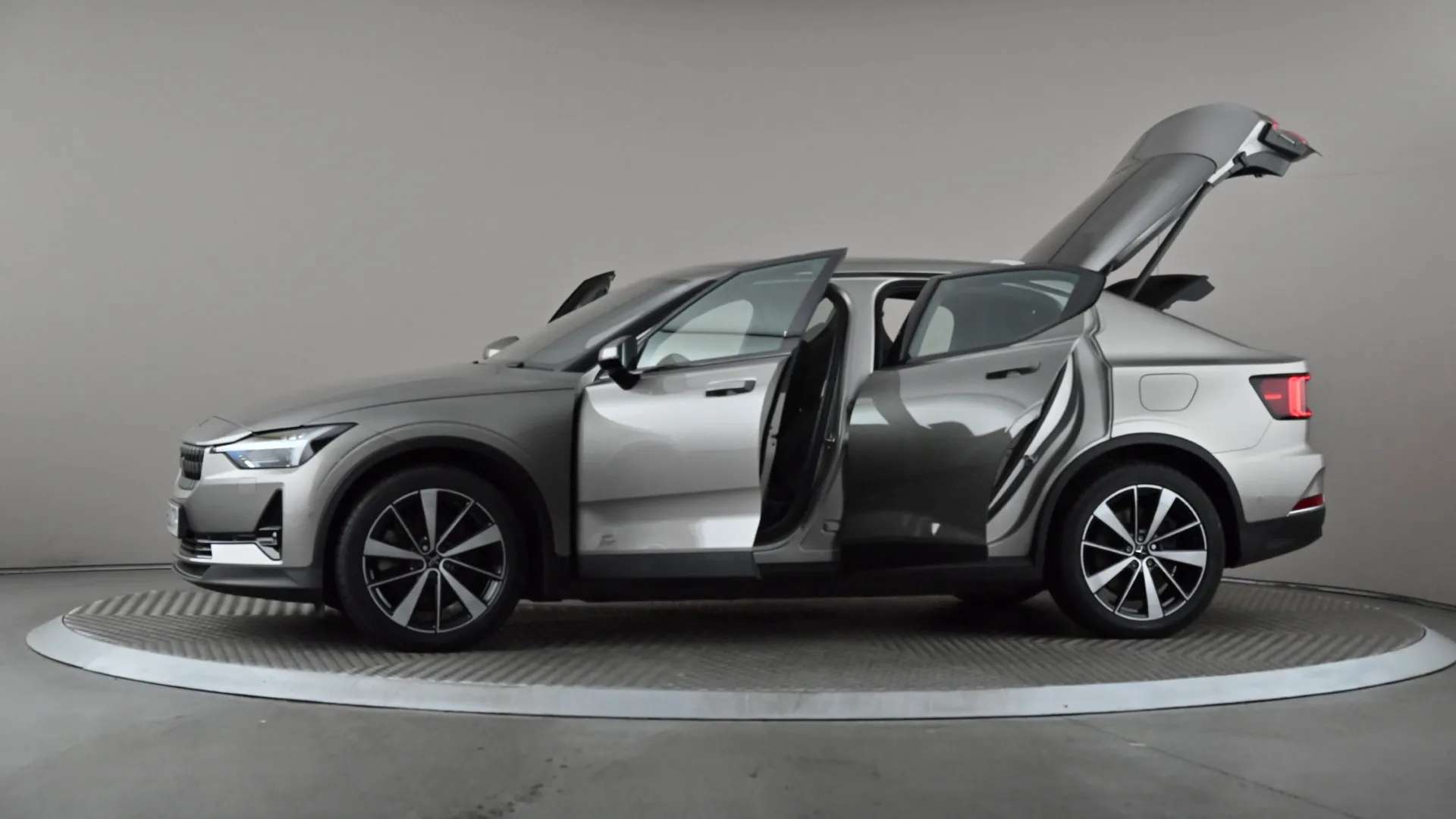 2021 POLESTAR 2 2021 POLESTAR 2