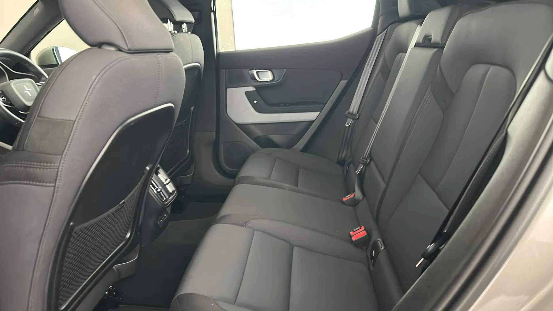 2021 POLESTAR 2 2021 POLESTAR 2