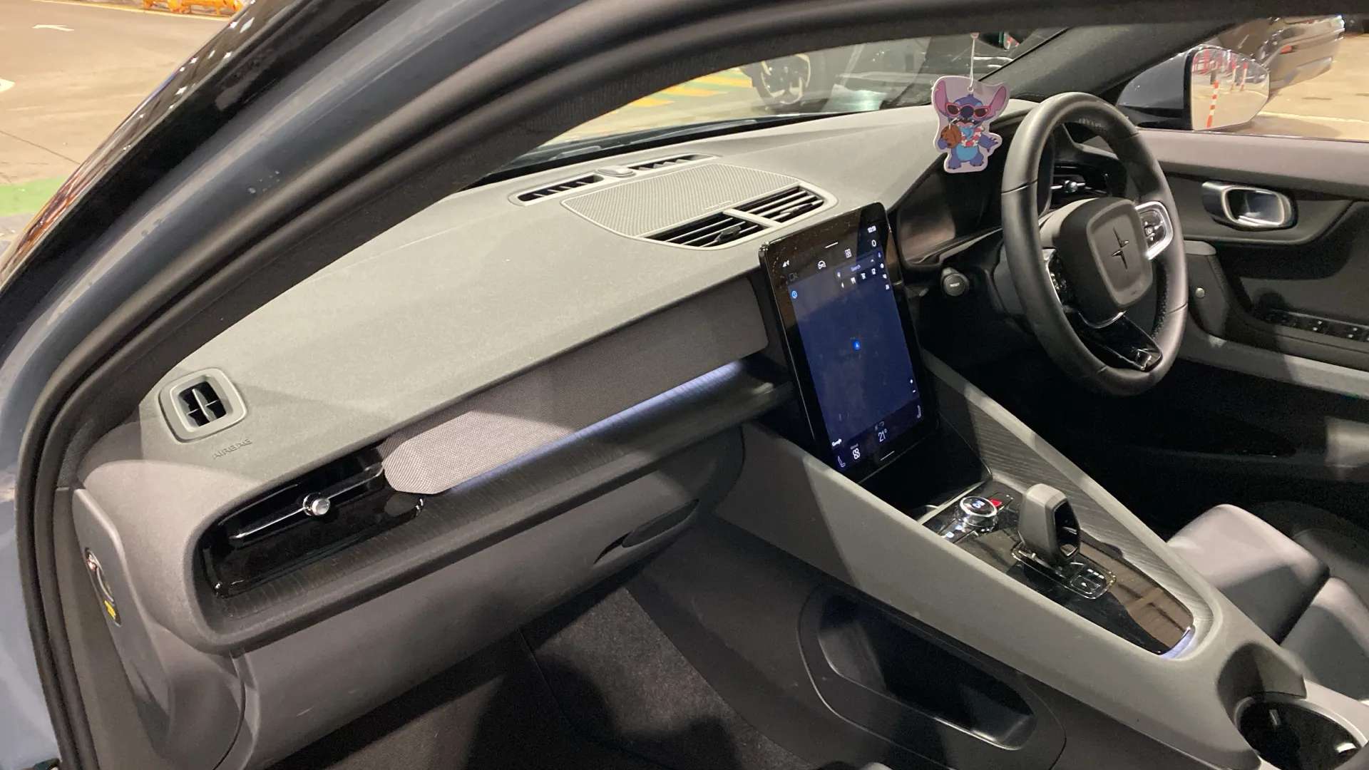 2022 POLESTAR 2 2022 POLESTAR 2