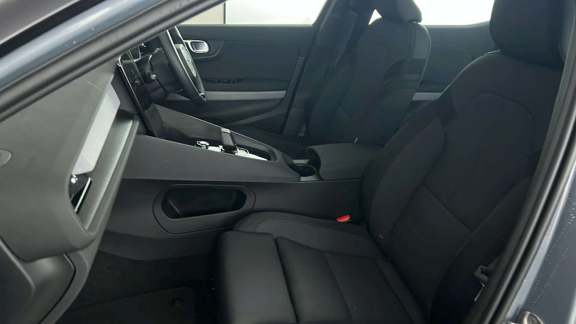 2022 POLESTAR 2 2022 POLESTAR 2