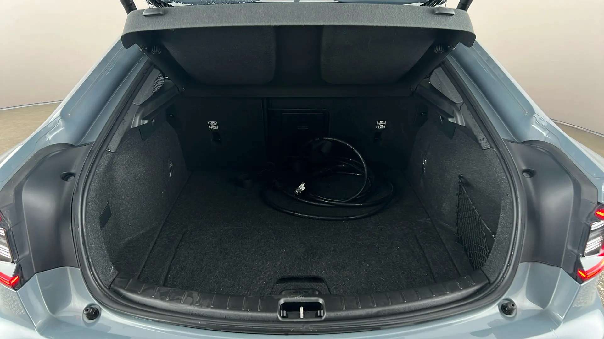 2022 POLESTAR 2 2022 POLESTAR 2