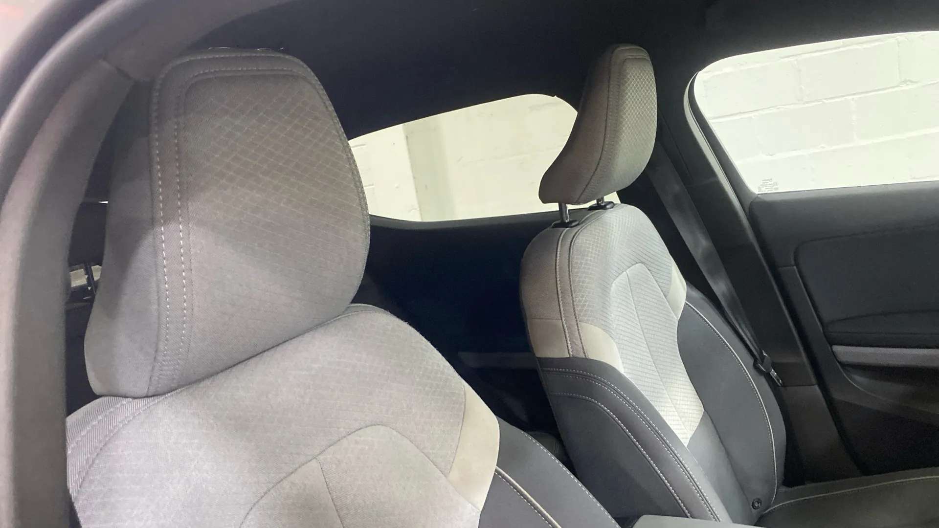 2022 POLESTAR 2 2022 POLESTAR 2