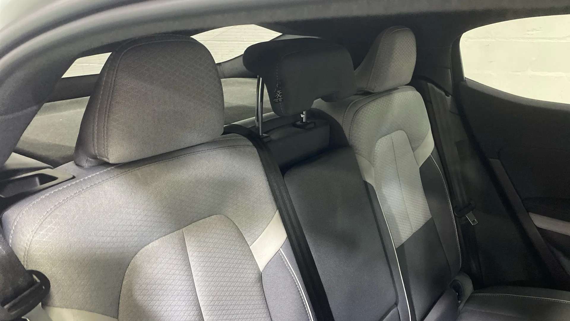 2022 POLESTAR 2 2022 POLESTAR 2