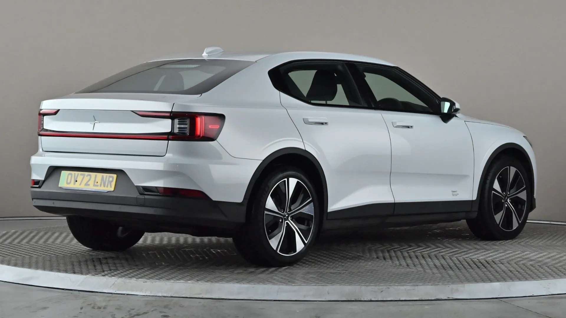 2022 POLESTAR 2 2022 POLESTAR 2