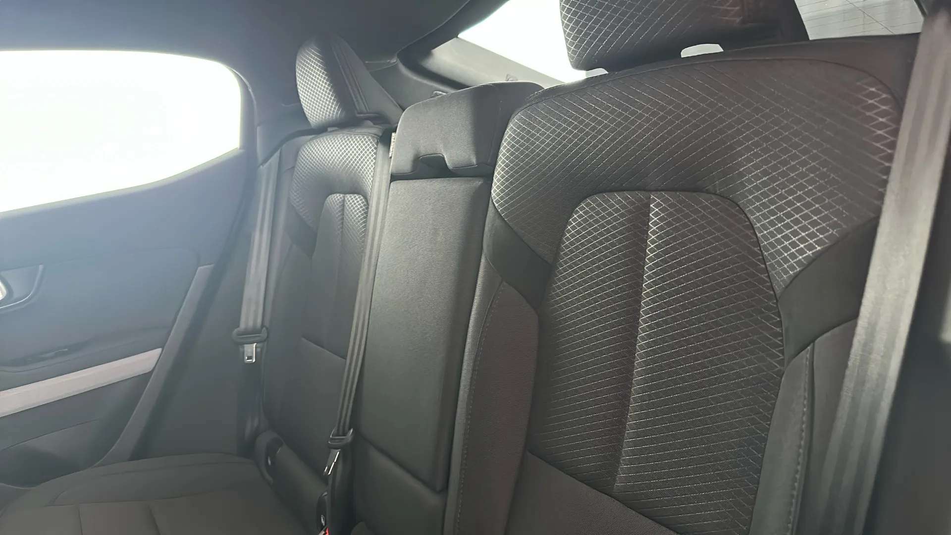 2022 POLESTAR 2 2022 POLESTAR 2