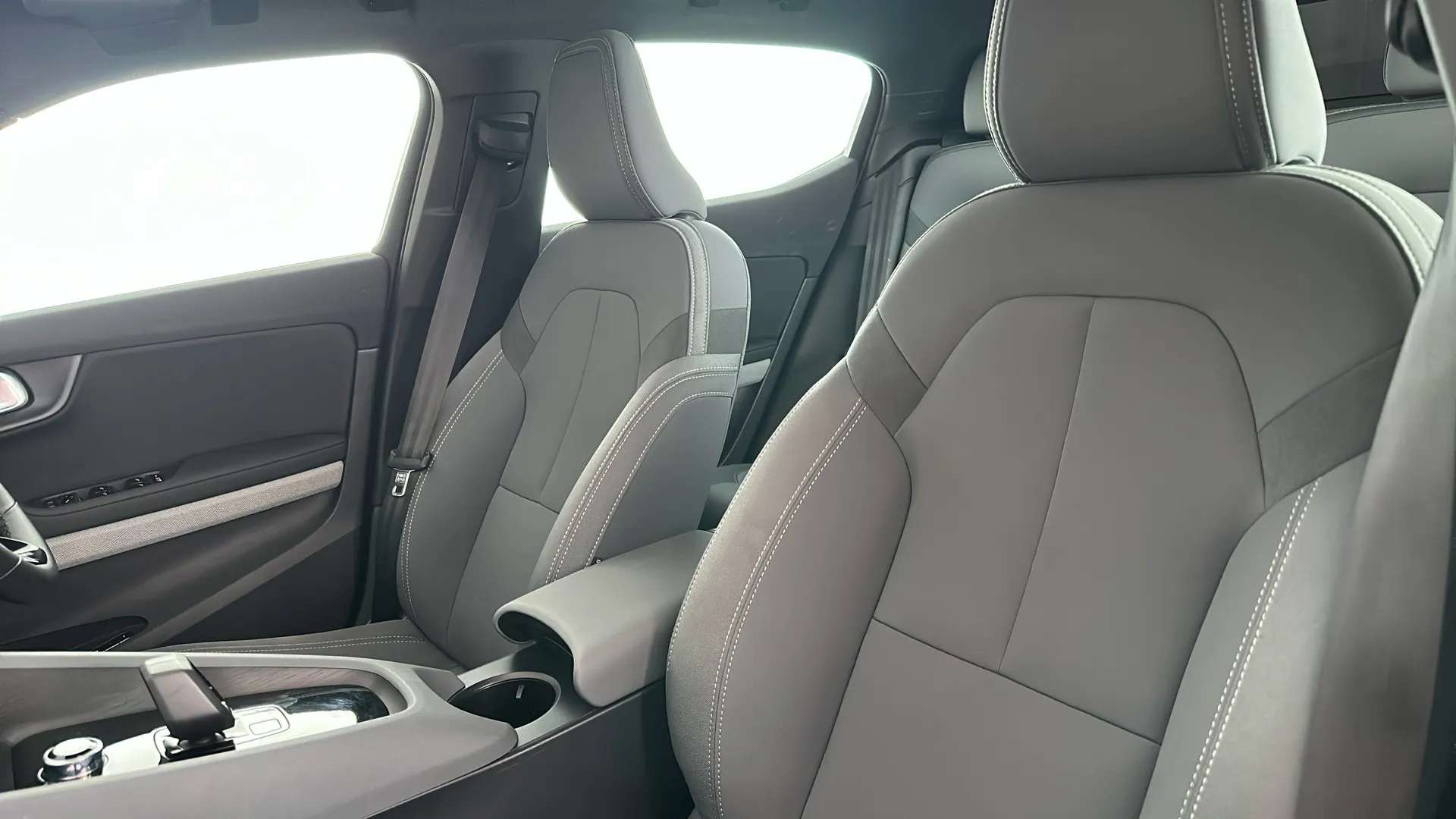 2021 POLESTAR 2 2021 POLESTAR 2