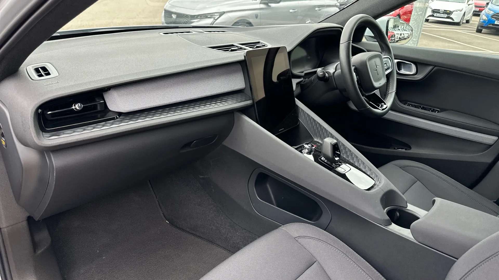 2024 POLESTAR 2 2024 POLESTAR 2