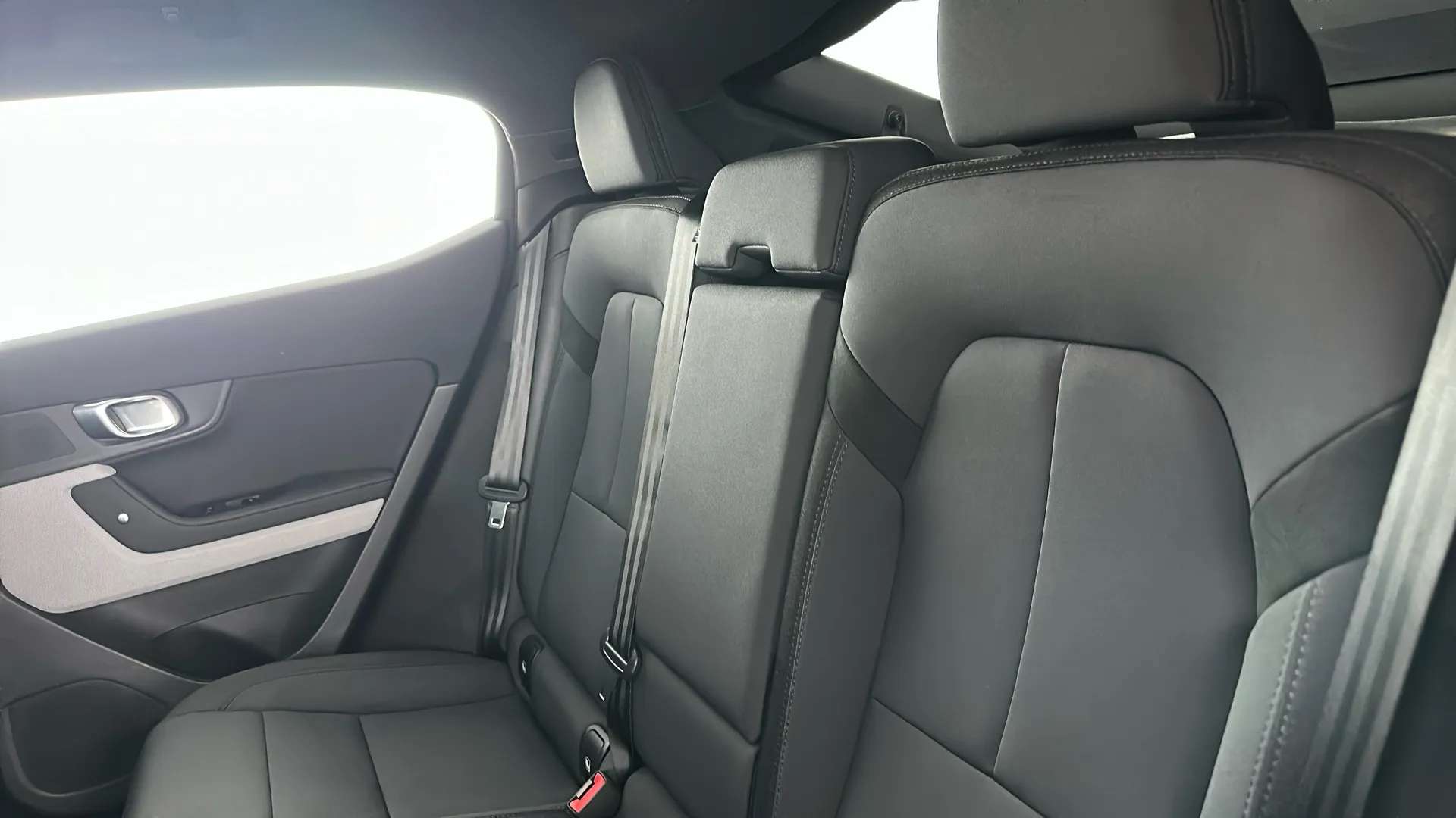2020 POLESTAR 2 2020 POLESTAR 2