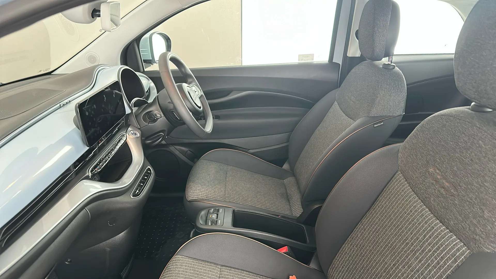 2022 FIAT 500 2022 FIAT 500