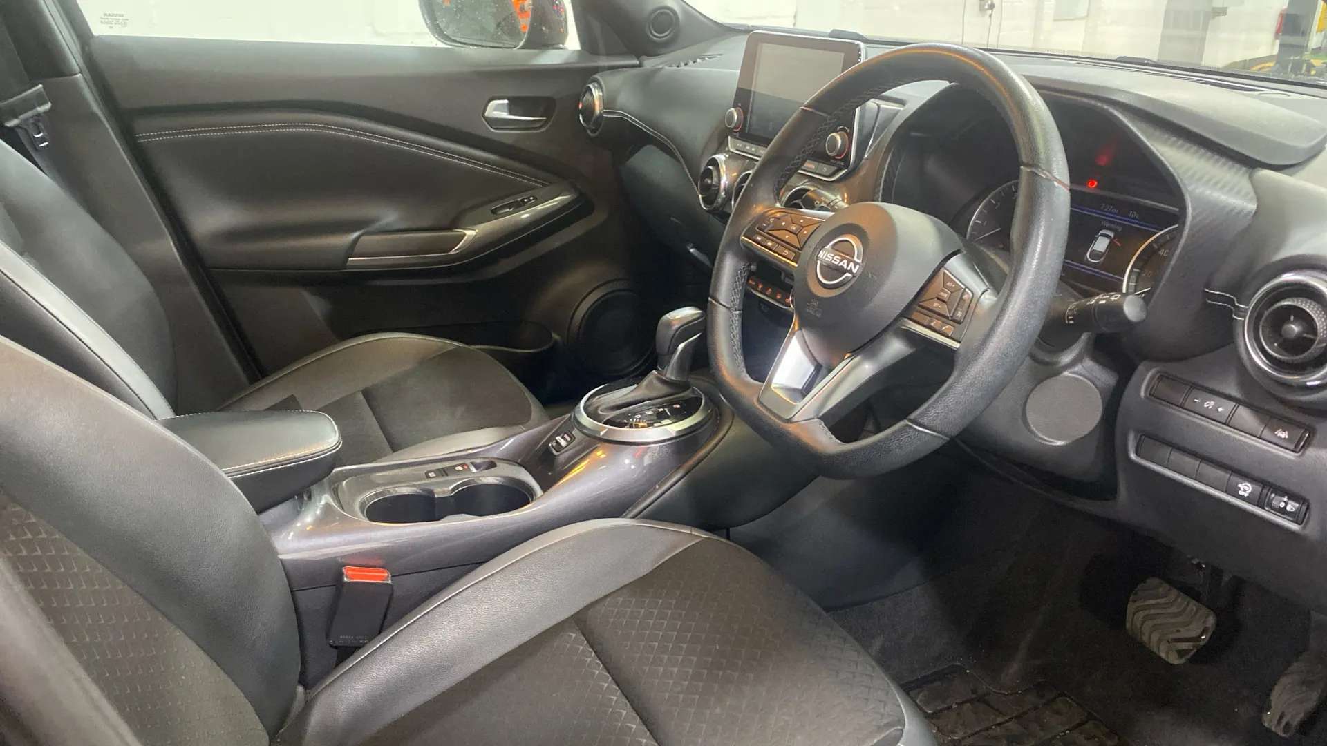 A 2023 NISSAN JUKE 1.0 DiG-T 114 N-Connecta DCT A 2023 NISSAN JUKE 1.0 DiG-T 114 N-Connecta DCT