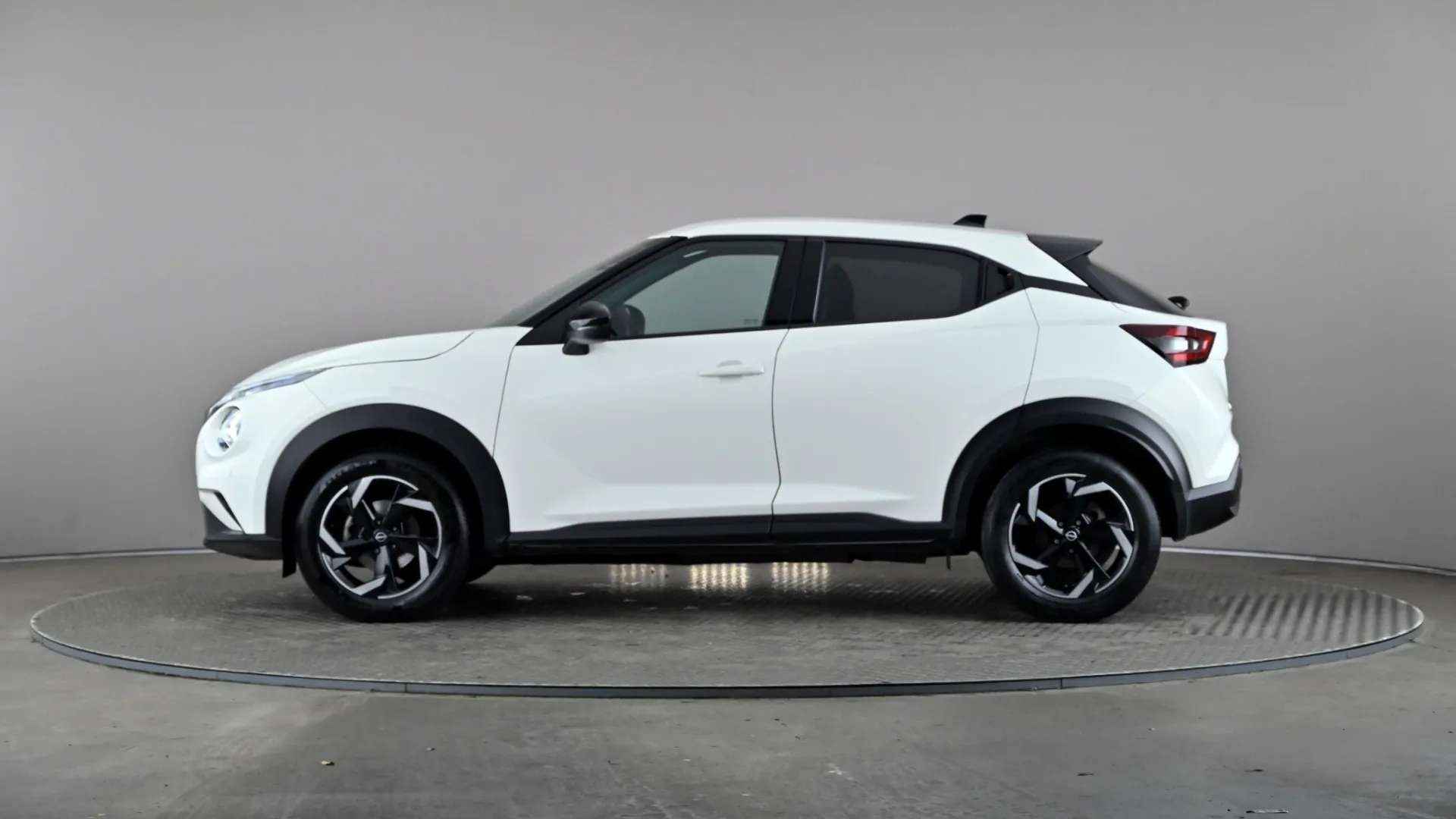 A 2024 NISSAN JUKE 1.0 DiG-T 114 N-Connecta DCT A 2024 NISSAN JUKE 1.0 DiG-T 114 N-Connecta DCT