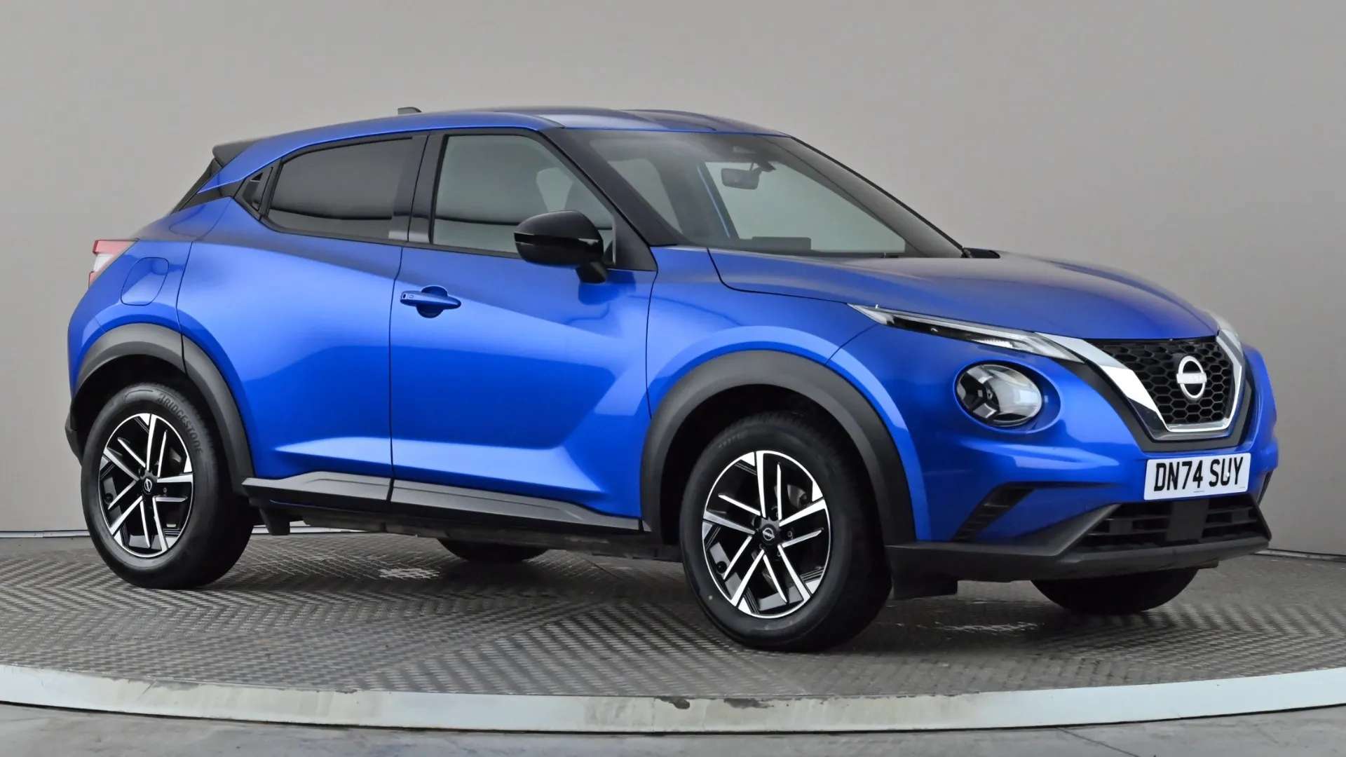 A 2024 NISSAN JUKE 1.0 DiG-T N-Connecta DCT A 2024 NISSAN JUKE 1.0 DiG-T N-Connecta DCT