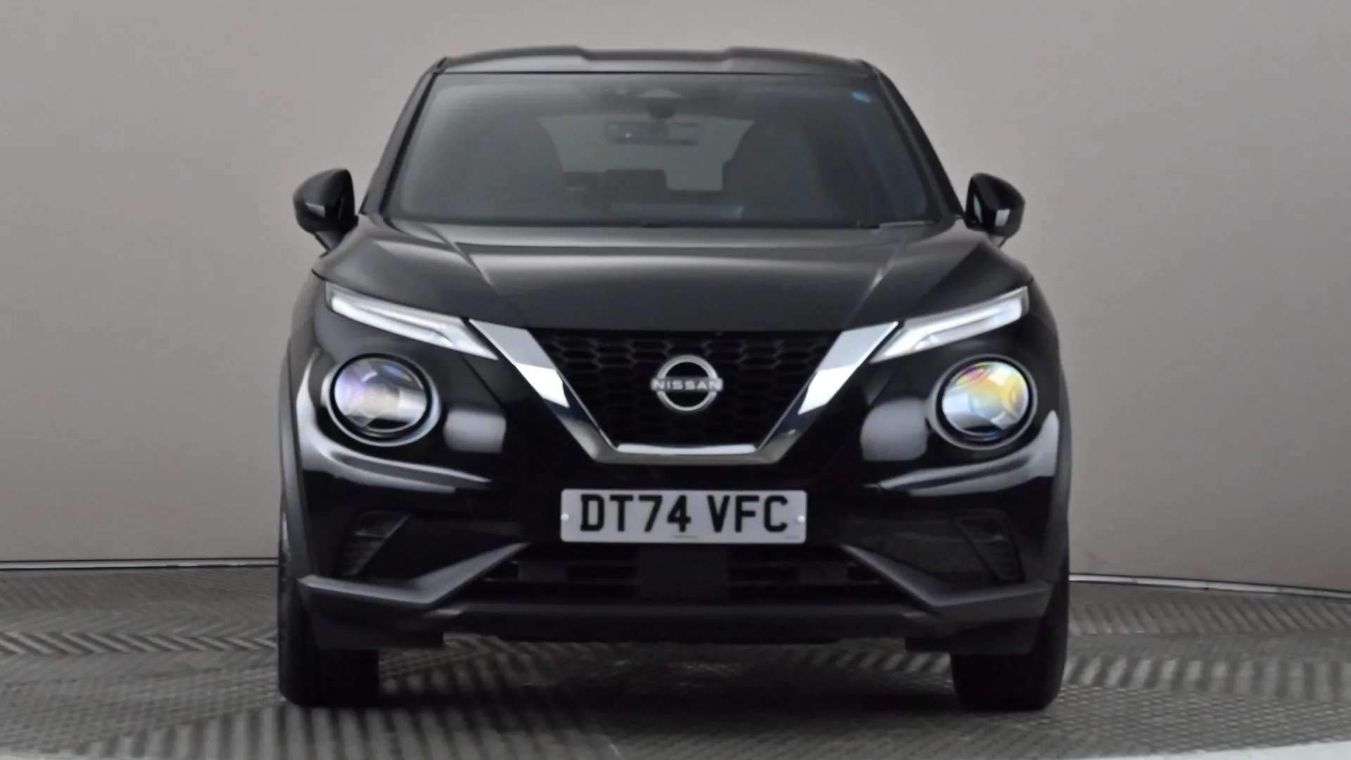 A 2025 NISSAN JUKE 1.0 DiG-T N-Connecta DCT A 2025 NISSAN JUKE 1.0 DiG-T N-Connecta DCT
