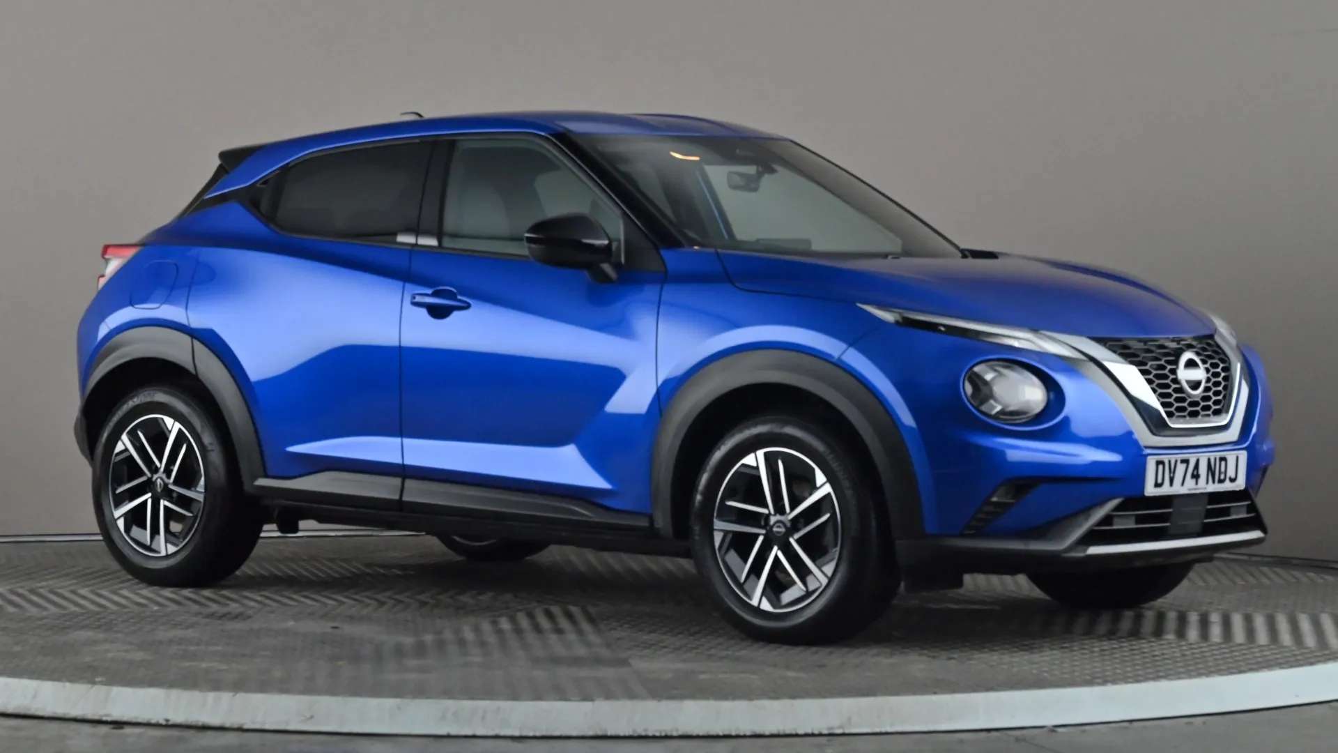 A 2024 NISSAN JUKE 1.0 DiG-T N-Connecta DCT A 2024 NISSAN JUKE 1.0 DiG-T N-Connecta DCT